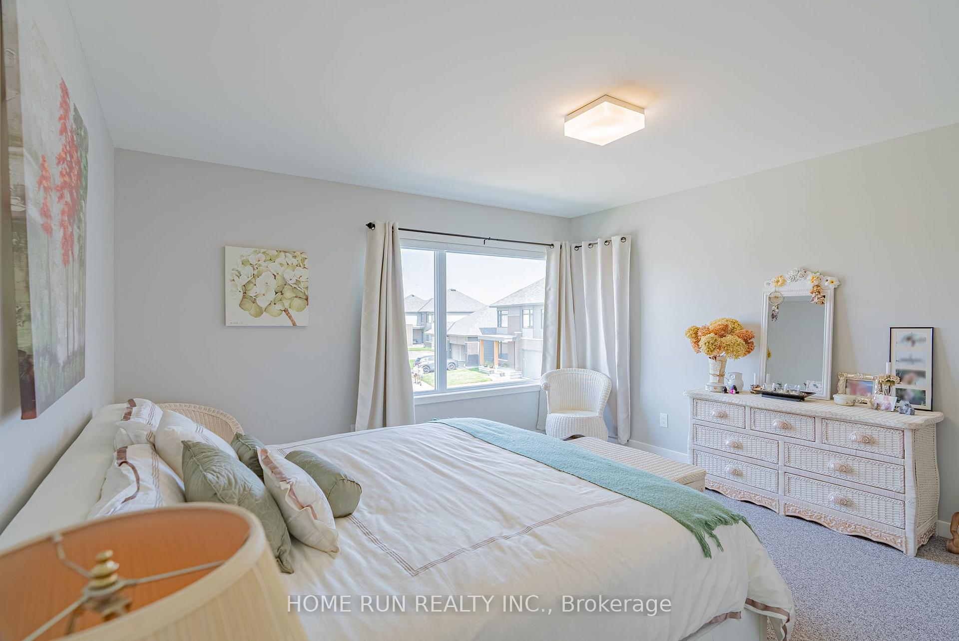 Photo 46 of 451 Longworth Avenue, Ottawa, Leitrim — HOMEH