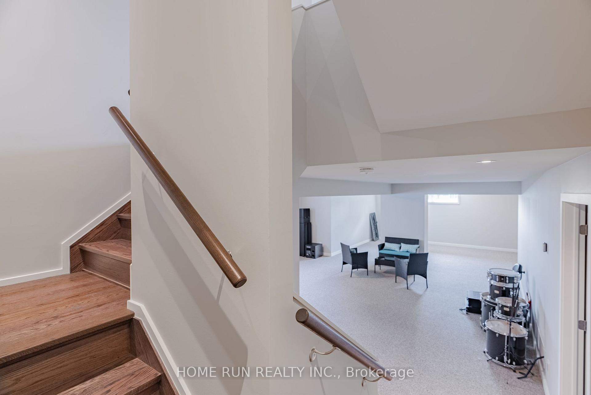 Photo 48 of 451 Longworth Avenue, Ottawa, Leitrim — HOMEH