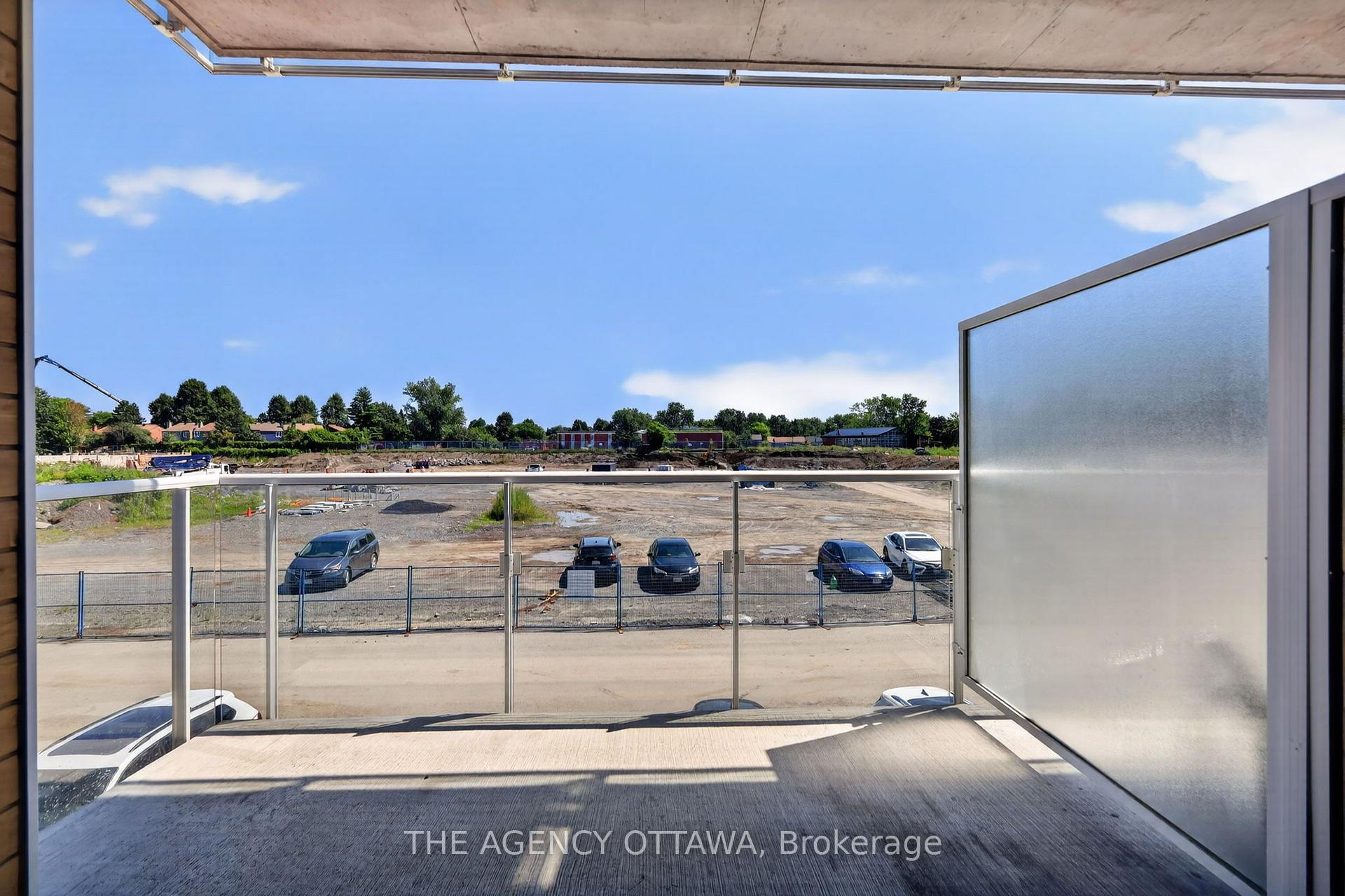 Photo 12 of Unit 201, 3085 Riverside Drive, Ottawa, Mooneys Bay/Riverside Park — HOMEH
