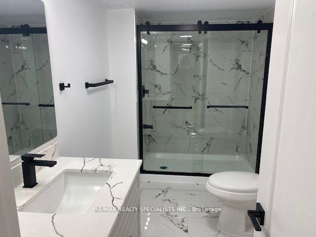 Photo 4 of Unit Lower, 886 Francine Crescent, Mississauga, East Credit — HOMEH