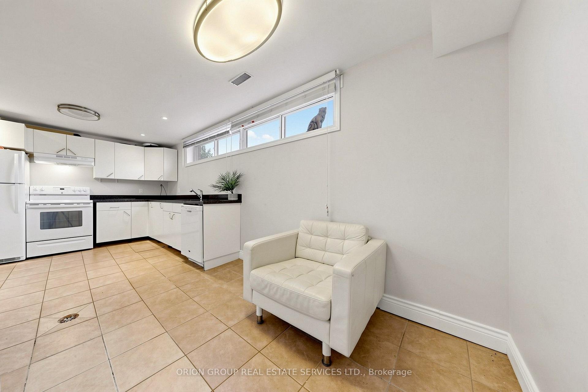 Photo 26 of 145 Kingsview Boulevard, Etobicoke, Kingsview Village-The Westway — HOMEH
