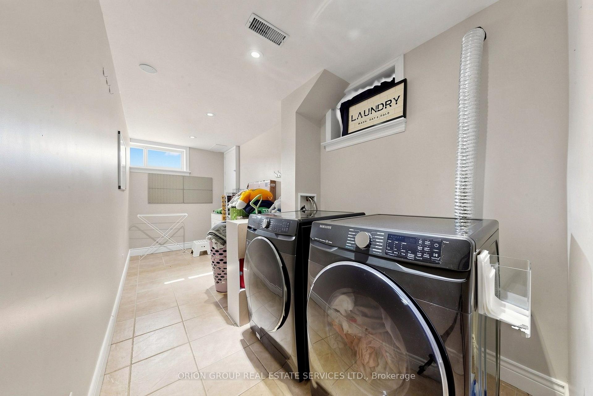 Photo 30 of 145 Kingsview Boulevard, Etobicoke, Kingsview Village-The Westway — HOMEH
