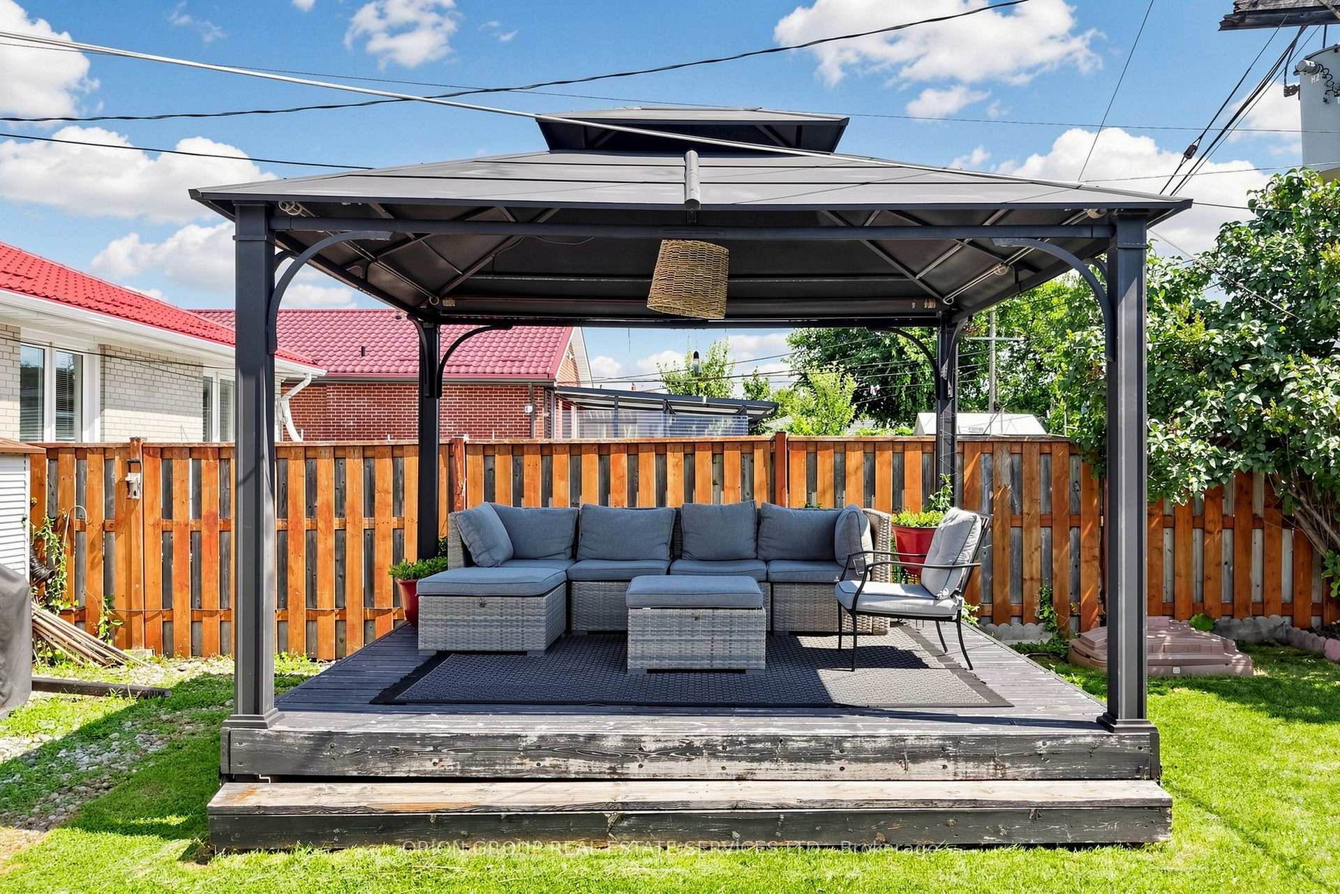 Photo 36 of 145 Kingsview Boulevard, Etobicoke, Kingsview Village-The Westway — HOMEH