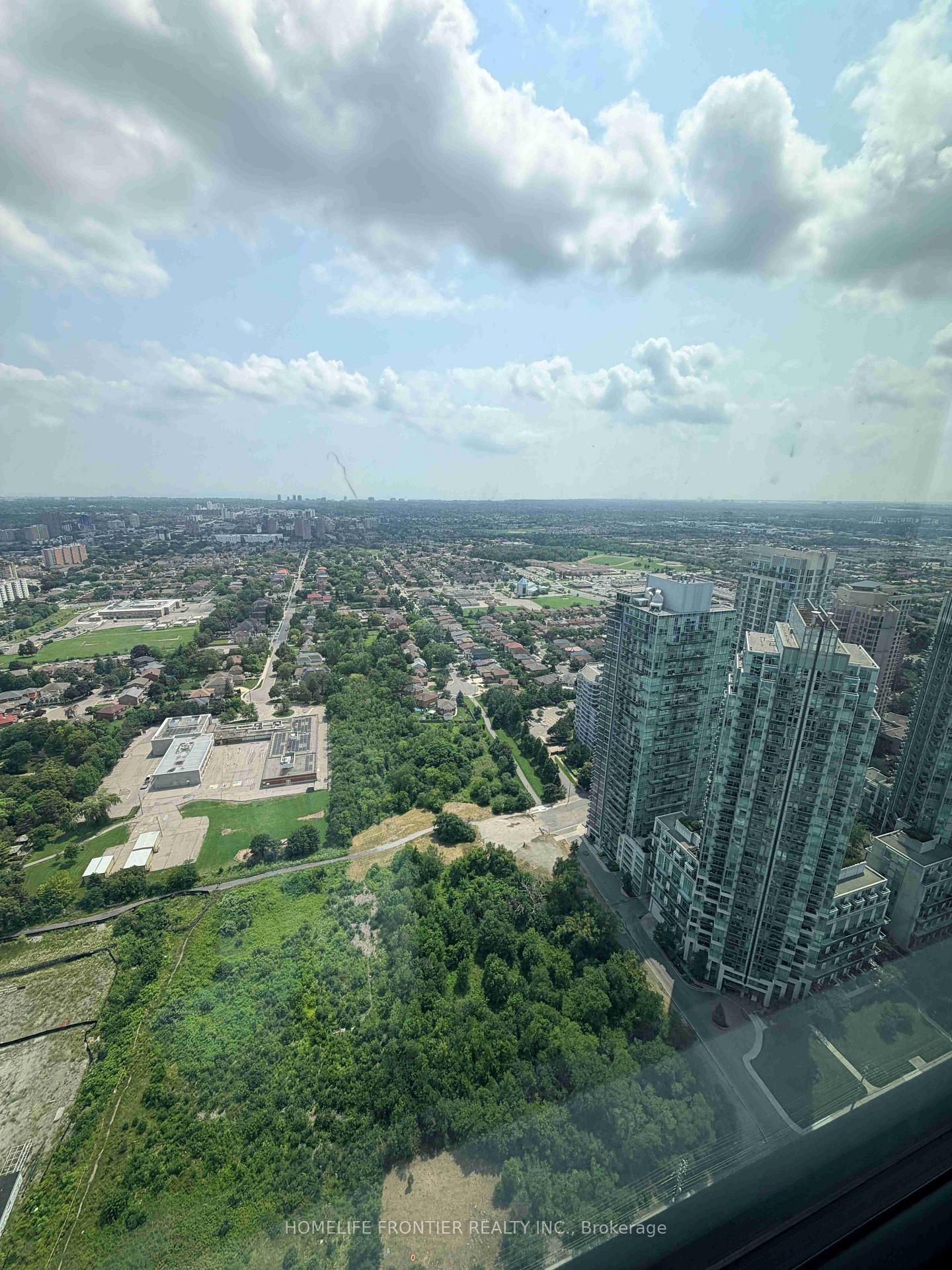 Photo 19 of Unit 4704, 4015 The Exchange, Mississauga, City Centre — HOMEH