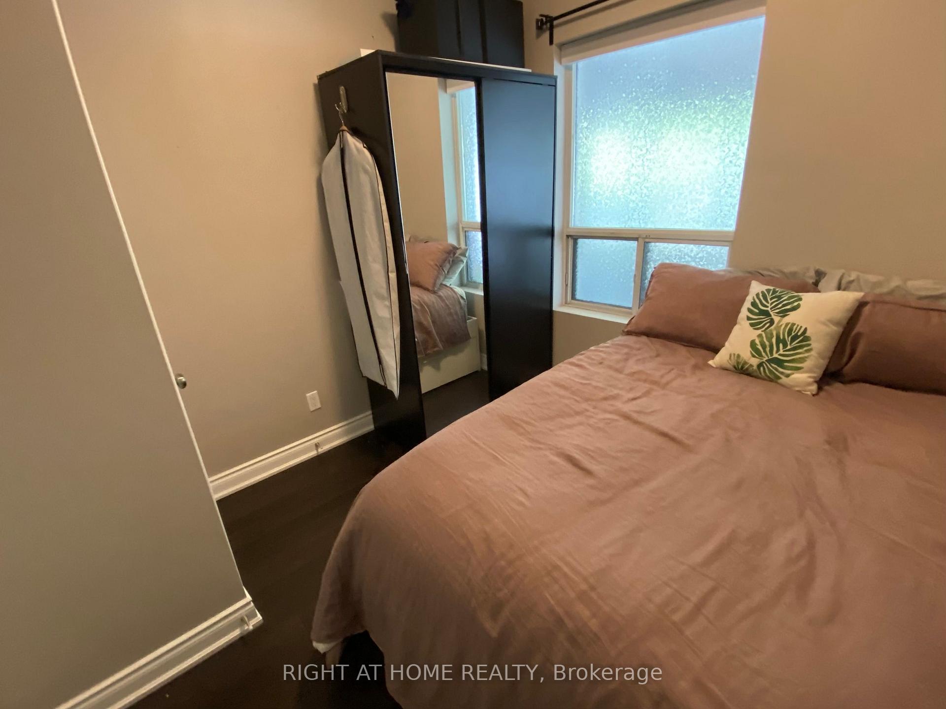 Photo 8 of Unit Main Floor Unit, 989 Dufferin Street, Toronto, Dufferin Grove — HOMEH
