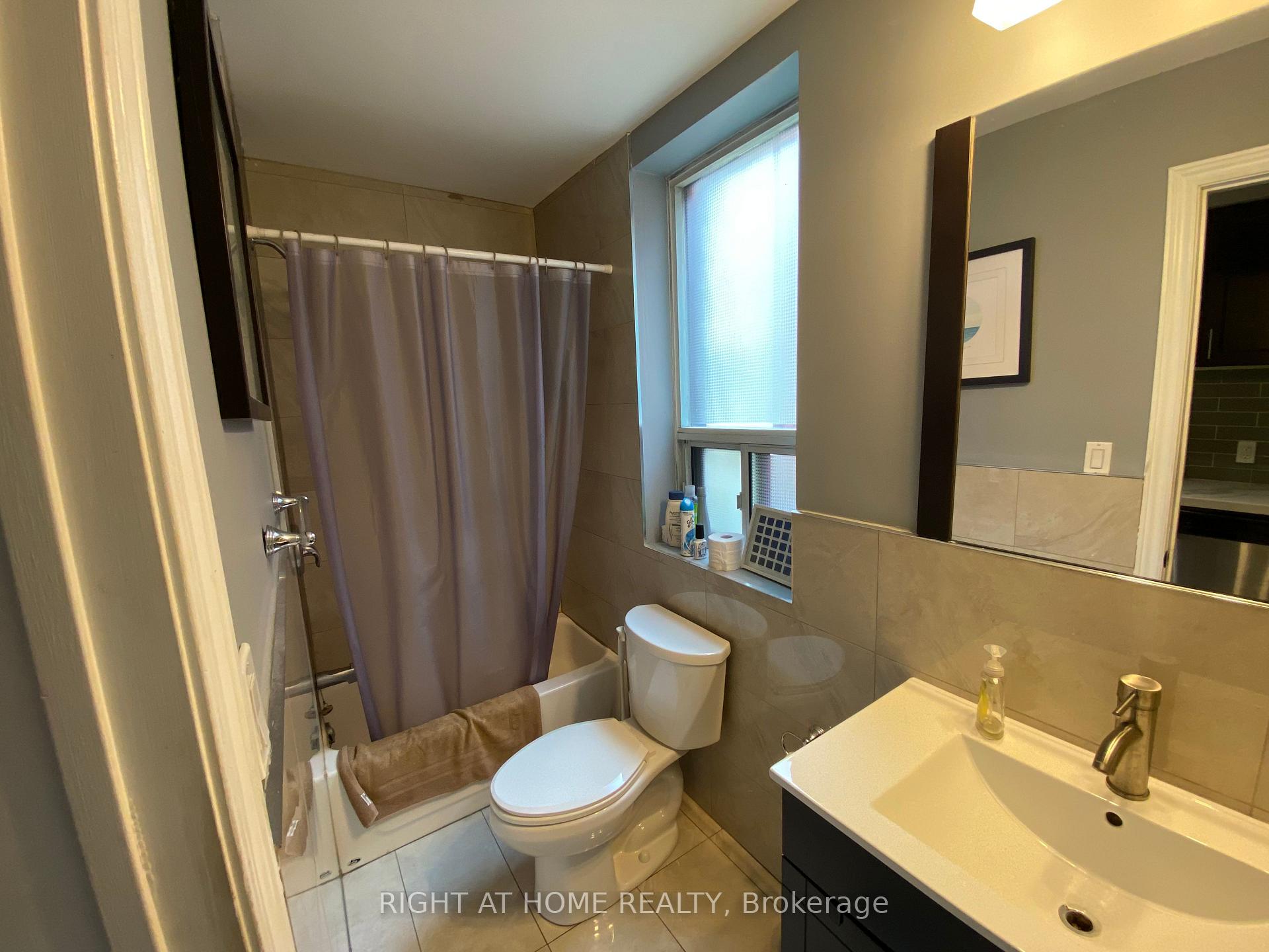 Photo 9 of Unit Main Floor Unit, 989 Dufferin Street, Toronto, Dufferin Grove — HOMEH