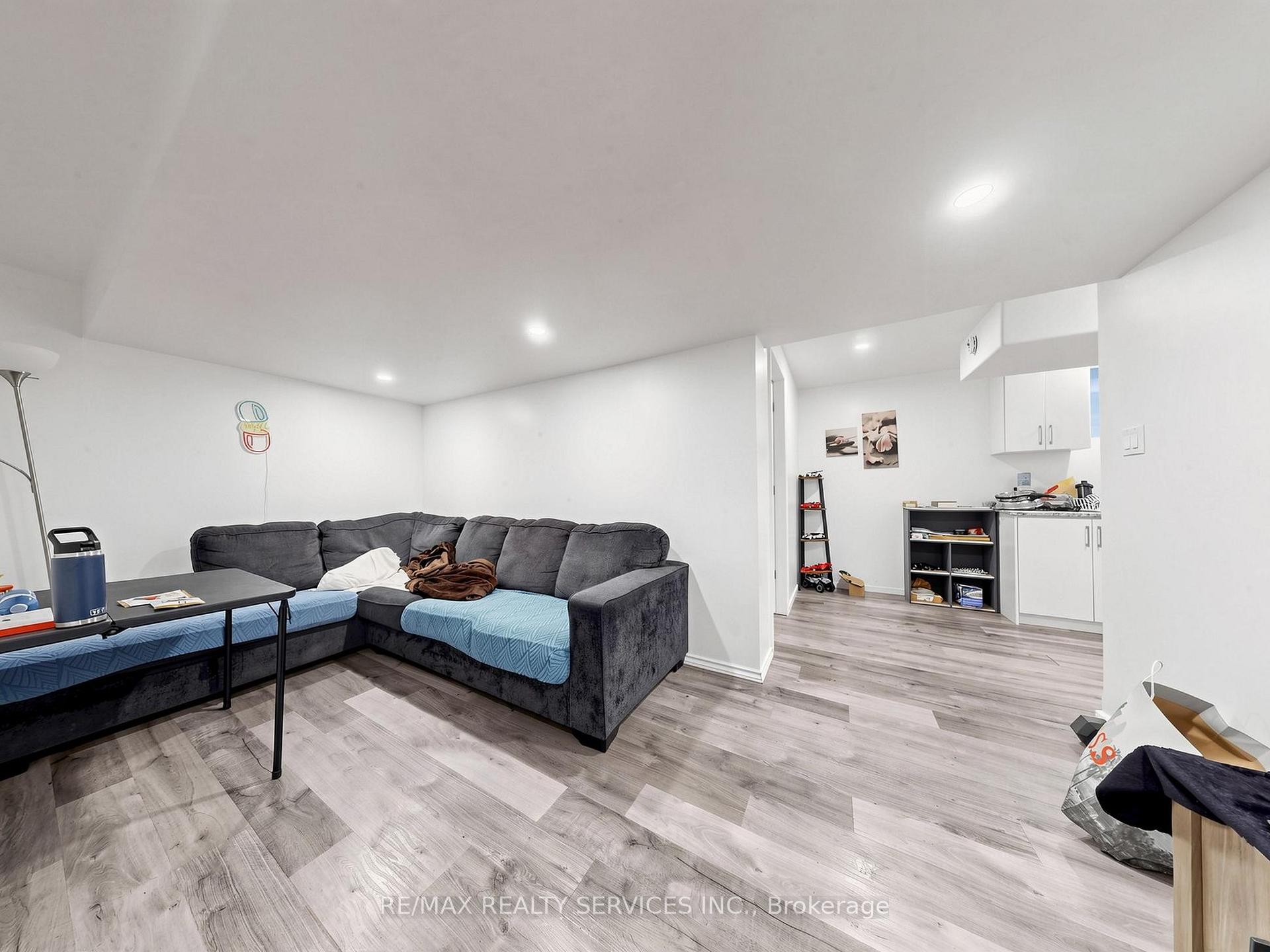 Photo 41 of 291 Hardcastle Drive, Cambridge, Blair Road — HOMEH