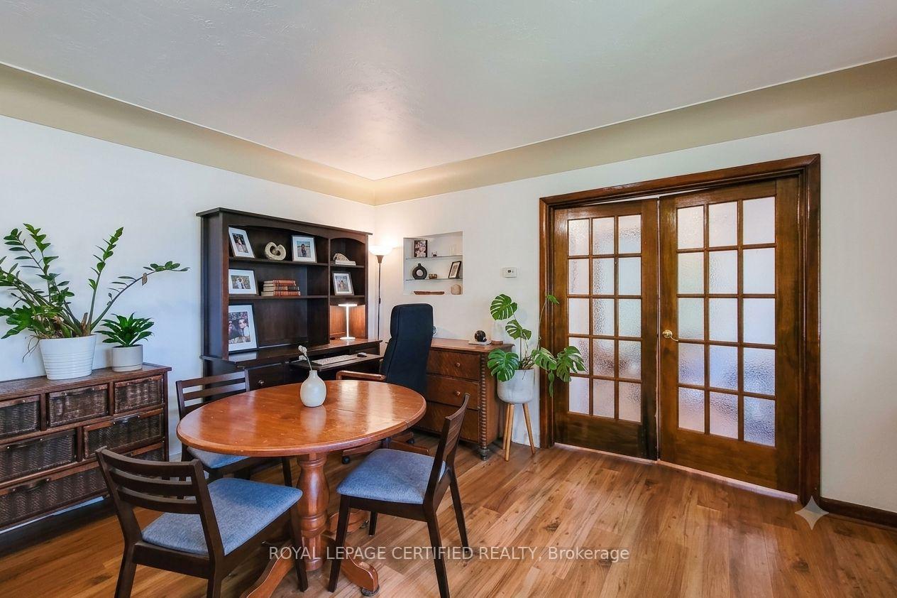 Photo 7 of 55 Garner Road, Hamilton, Ancaster — HOMEH