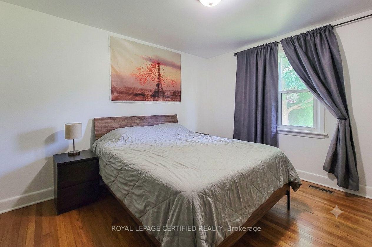 Photo 14 of 55 Garner Road, Hamilton, Ancaster — HOMEH