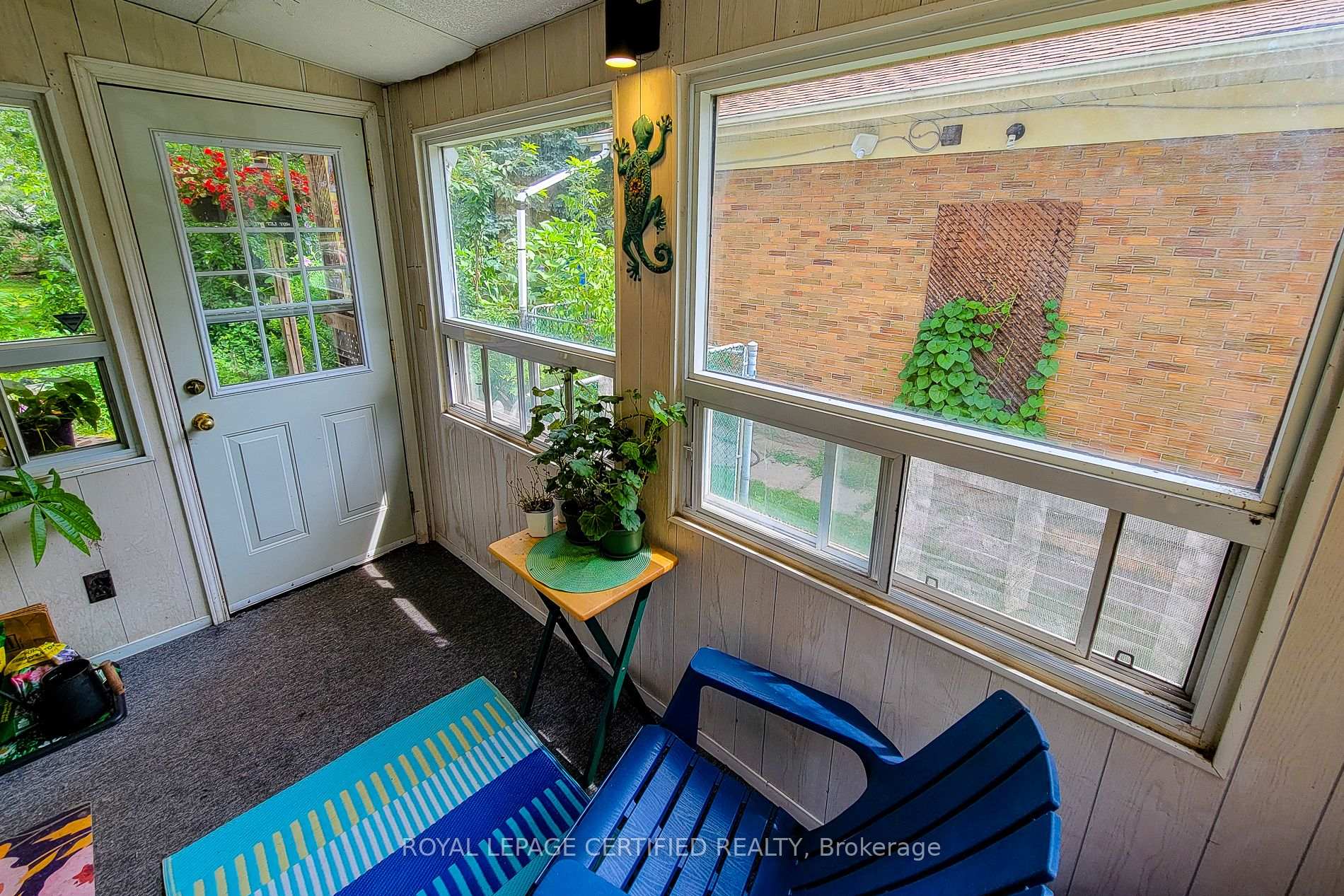 Photo 18 of 55 Garner Road, Hamilton, Ancaster — HOMEH
