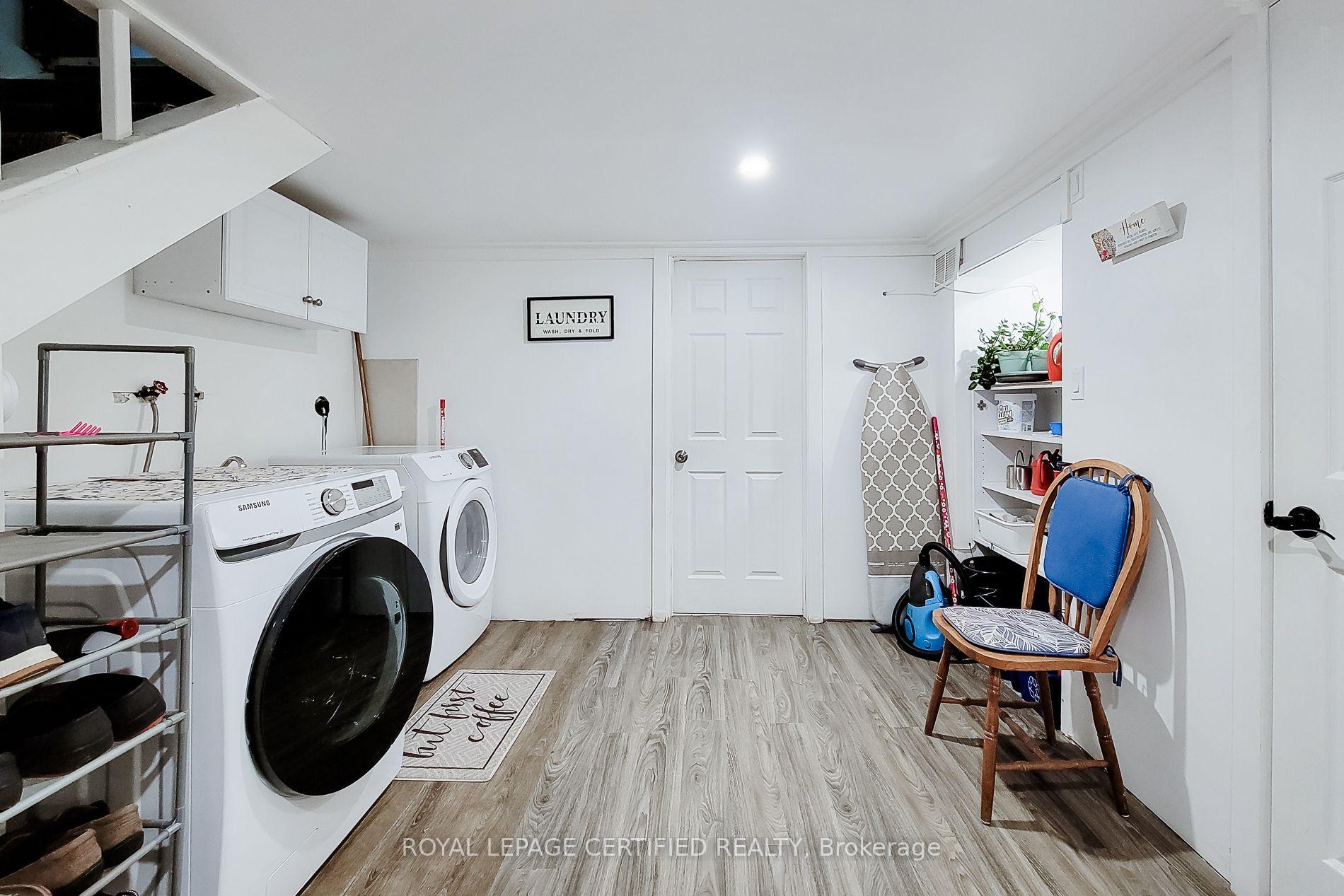 Photo 21 of 55 Garner Road, Hamilton, Ancaster — HOMEH