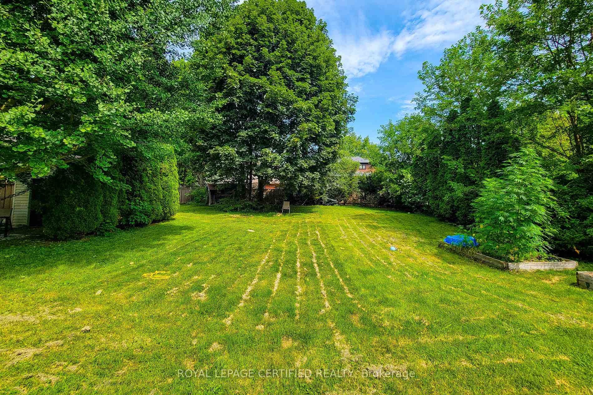 Photo 31 of 55 Garner Road, Hamilton, Ancaster — HOMEH