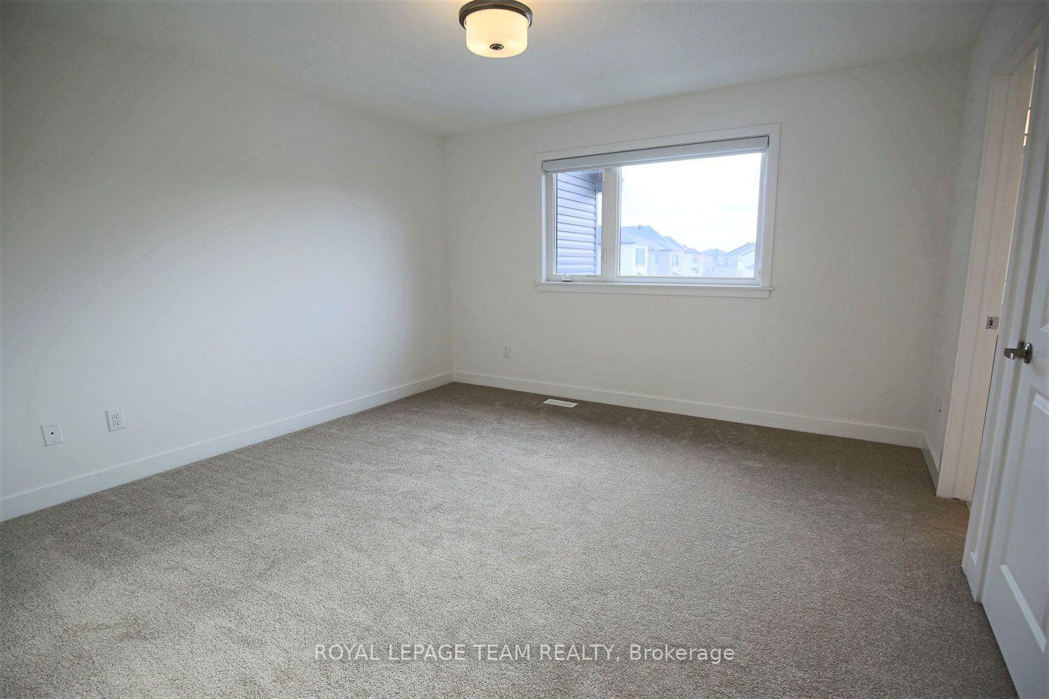 Photo 26 of 258 Monticello Avenue, Ottawa, Kanata - Emerald Meadows/Trailwest — HOMEH