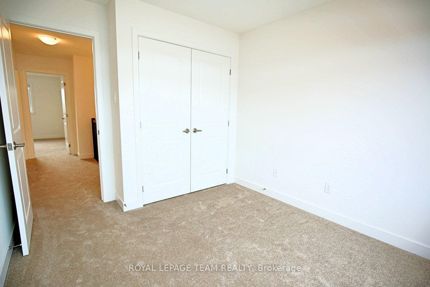 Photo 33 of 258 Monticello Avenue, Ottawa, Kanata - Emerald Meadows/Trailwest — HOMEH