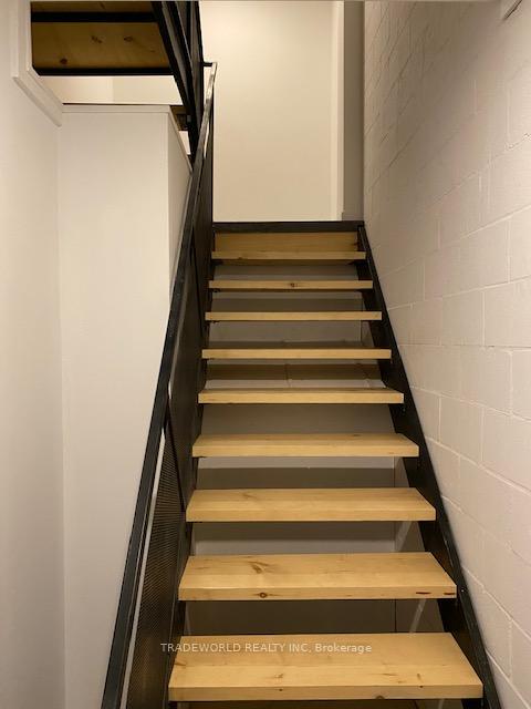Photo 16 of Unit 3, 862 Pape Avenue, Toronto, Broadview North — HOMEH