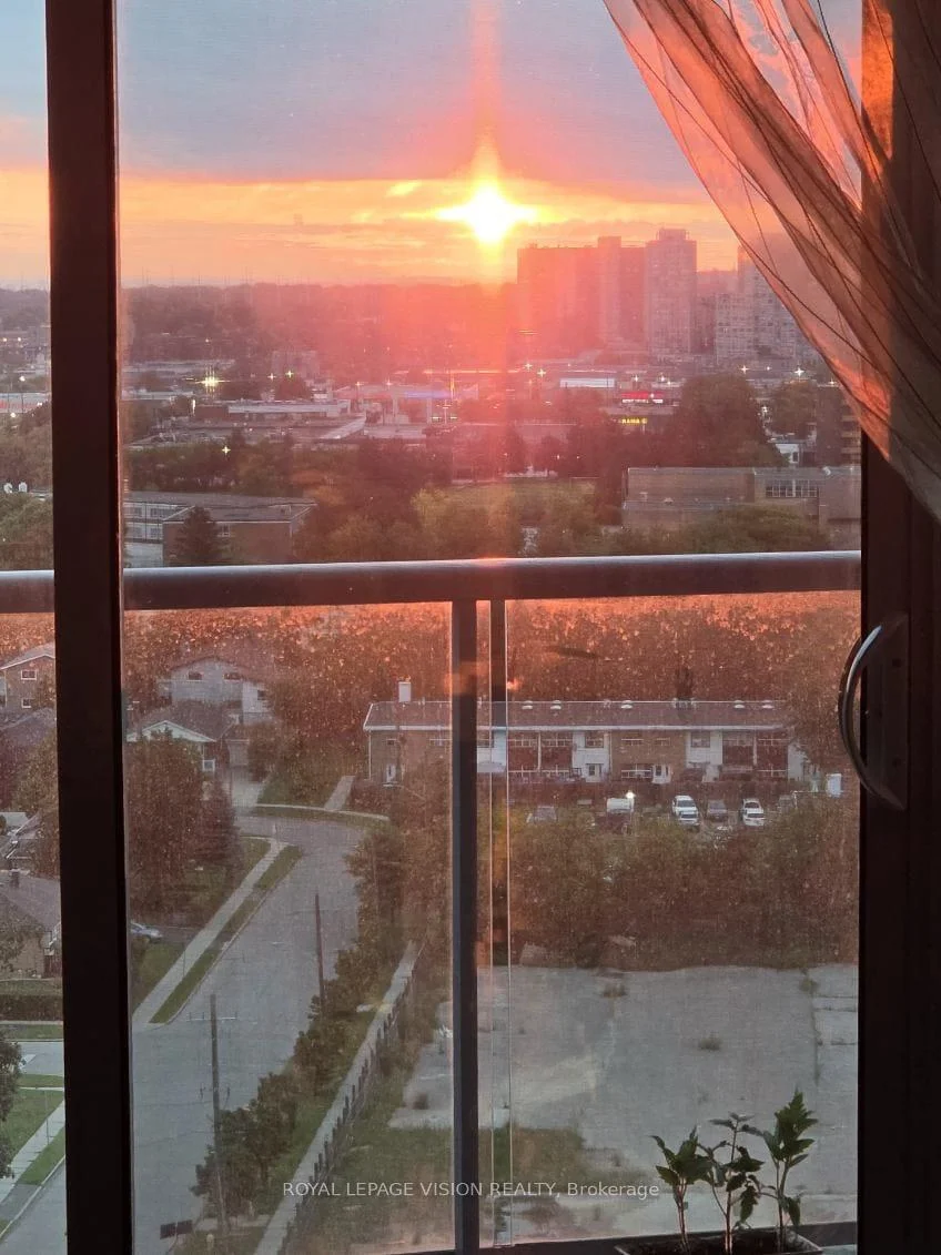 Photo 22 of Unit 1812, 2150 Lawrence Avenue E, Scarborough, Wexford-Maryvale — HOMEH