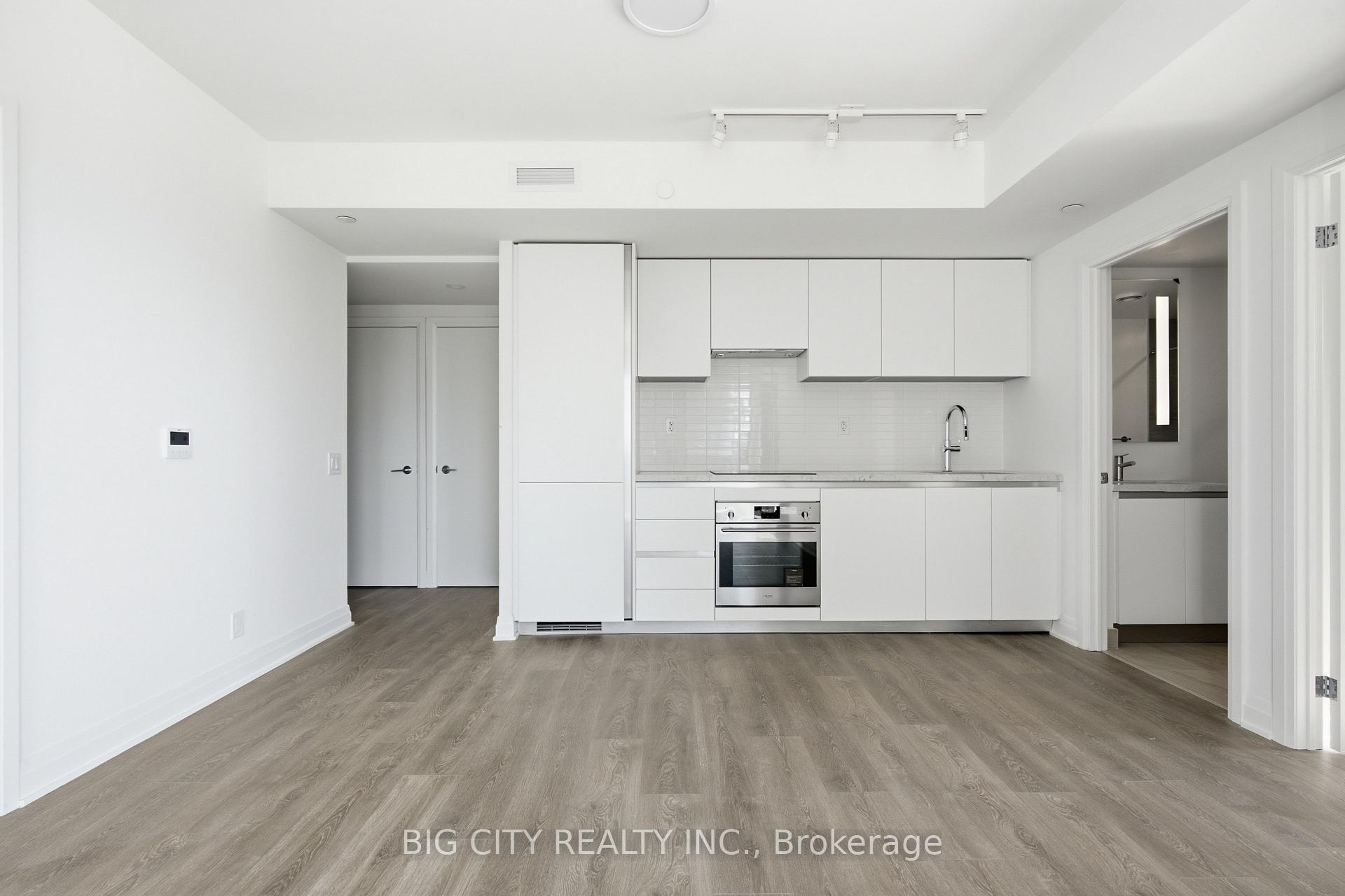 Photo 23 of Unit 904, 25 Frederick Todd Way, Toronto, Thorncliffe Park — HOMEH