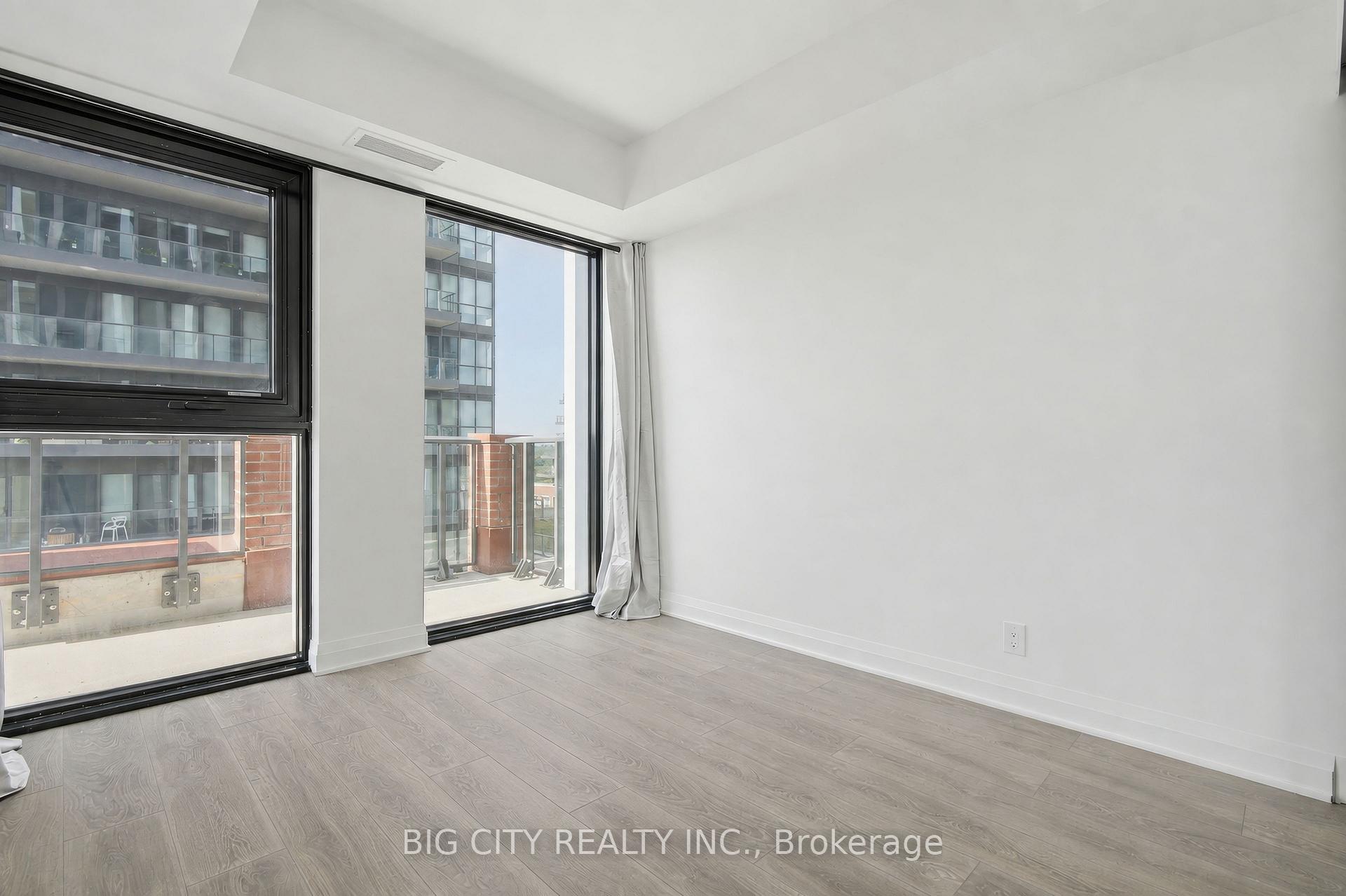 Photo 33 of Unit 904, 25 Frederick Todd Way, Toronto, Thorncliffe Park — HOMEH