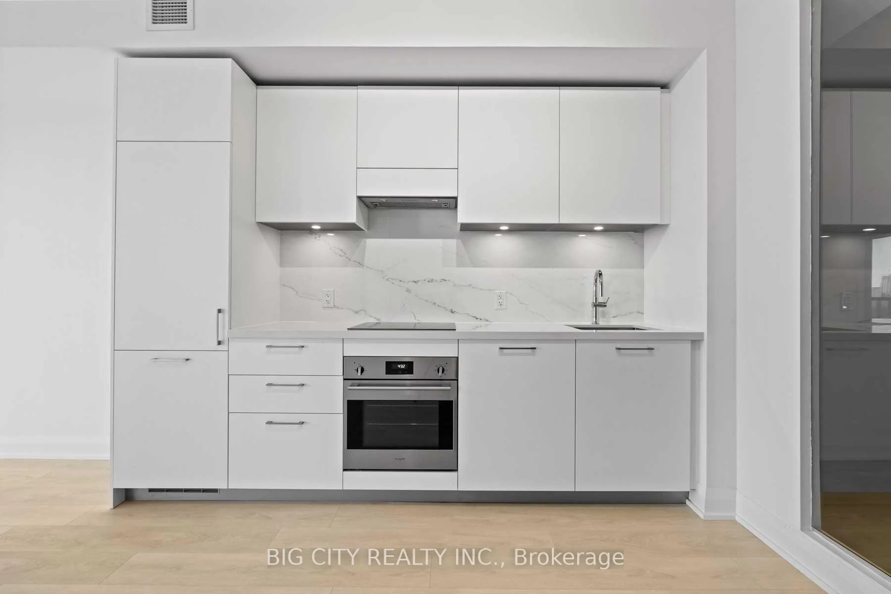 Photo 19 of Unit 904, 25 Frederick Todd Way, Toronto, Thorncliffe Park — HOMEH
