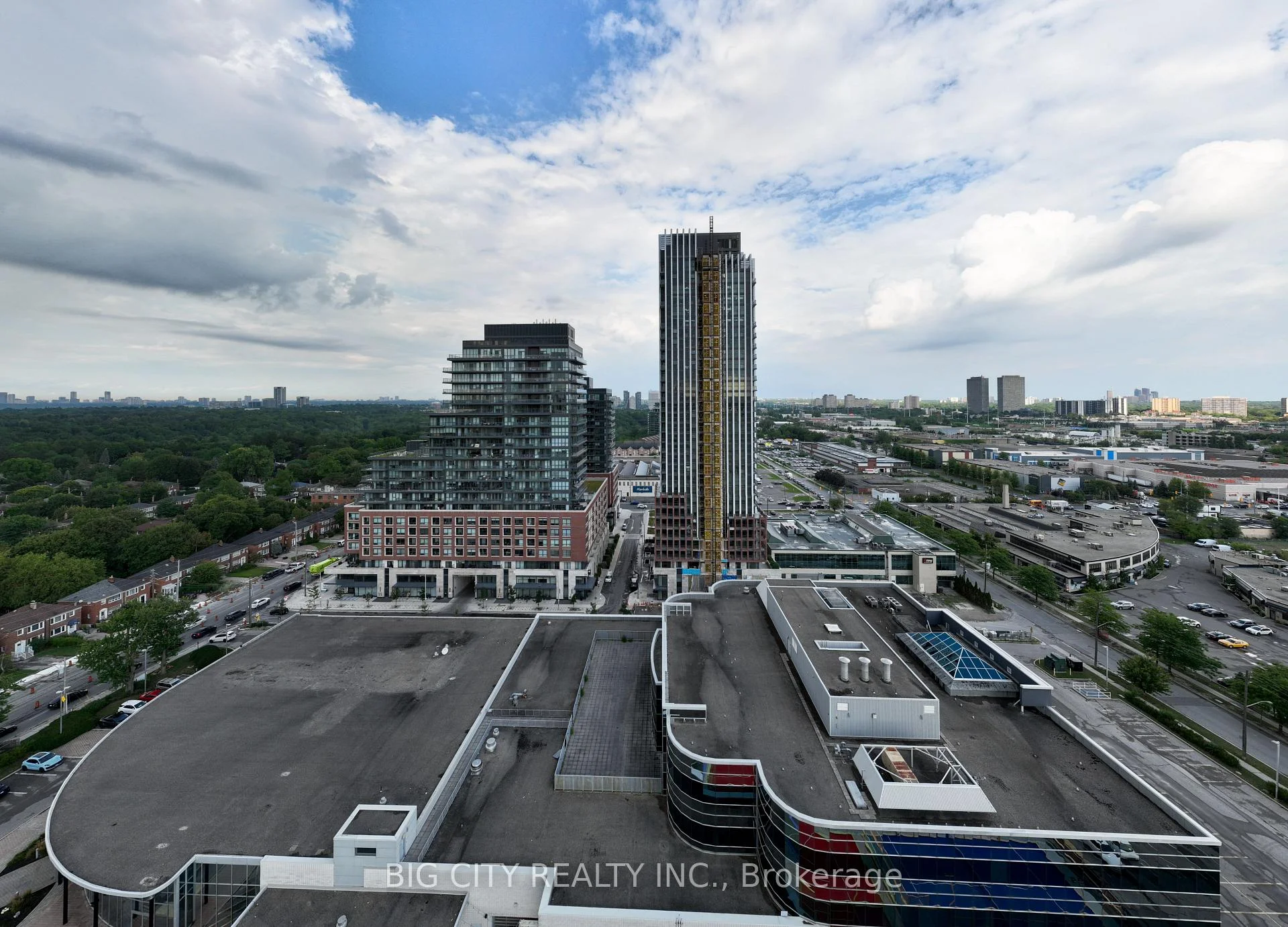 Photo 63 of Unit 904, 25 Frederick Todd Way, Toronto, Thorncliffe Park — HOMEH