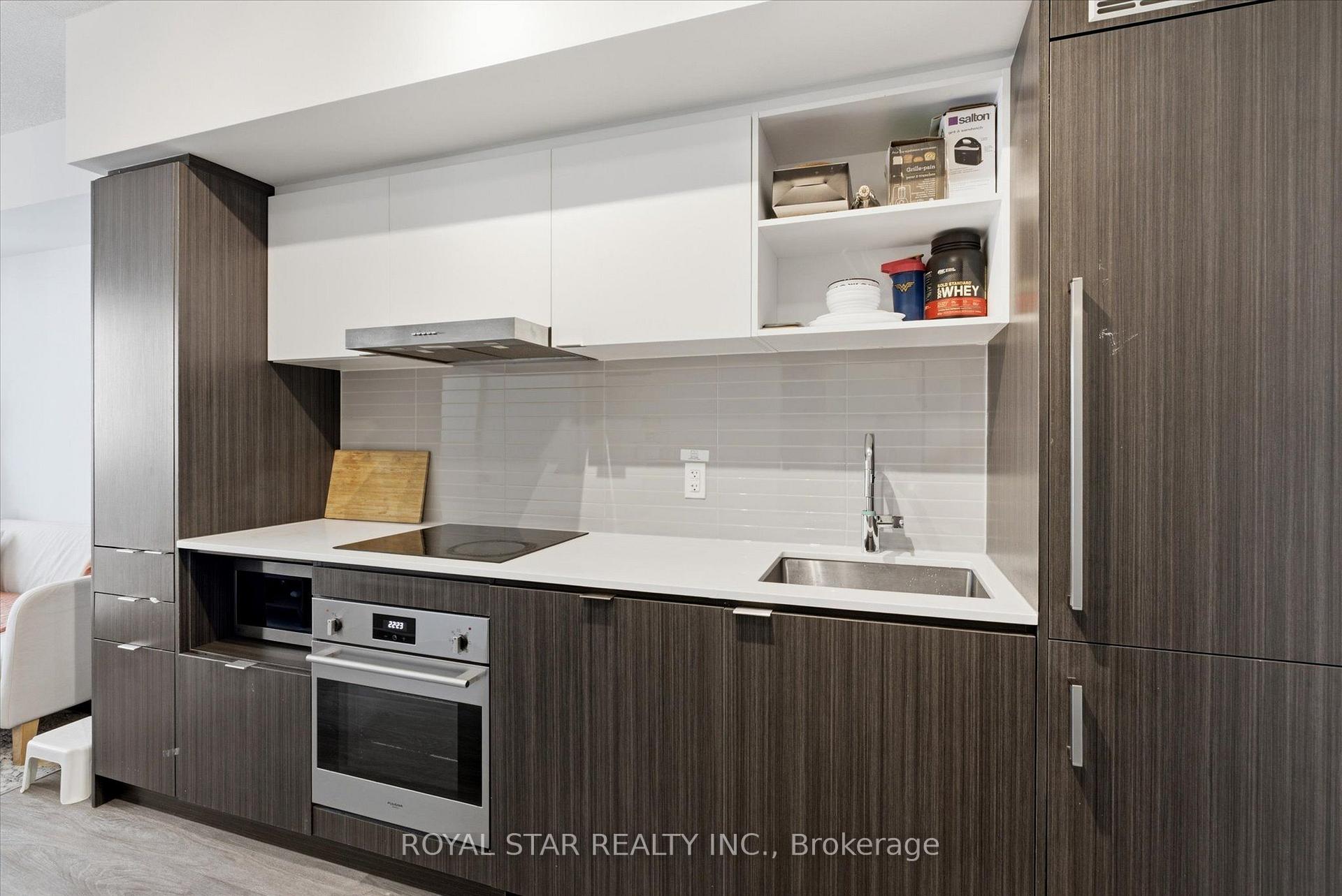 Photo 7 of Unit 4015, 55 Cooper Street, Toronto, Waterfront Communities — HOMEH