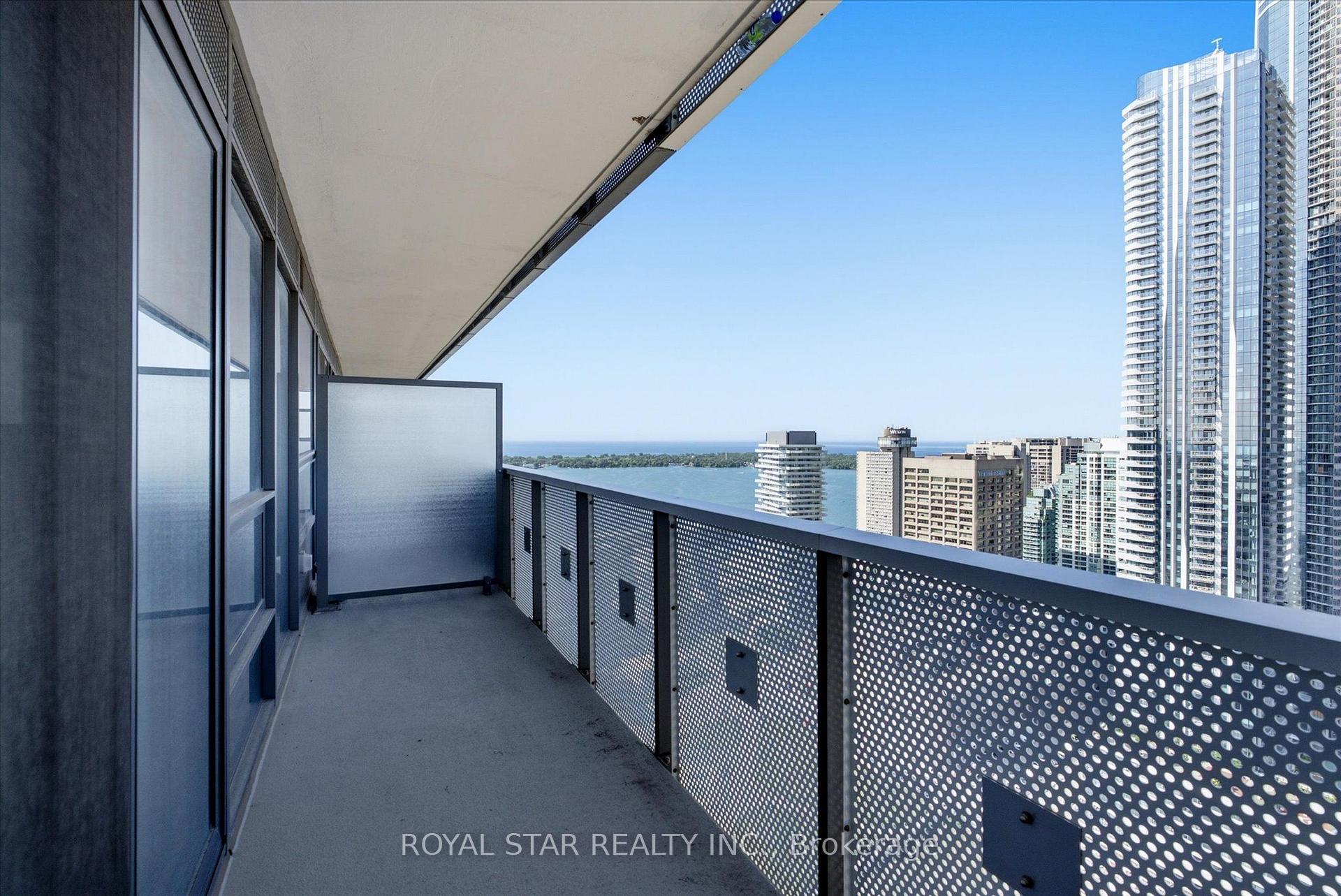 Photo 24 of Unit 4015, 55 Cooper Street, Toronto, Waterfront Communities — HOMEH