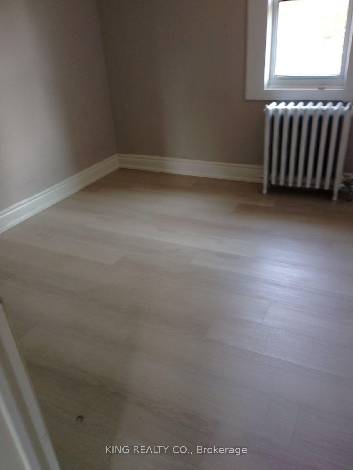 Photo 10 of 57 Russell Avenue, St. Catharines, Downtown — HOMEH