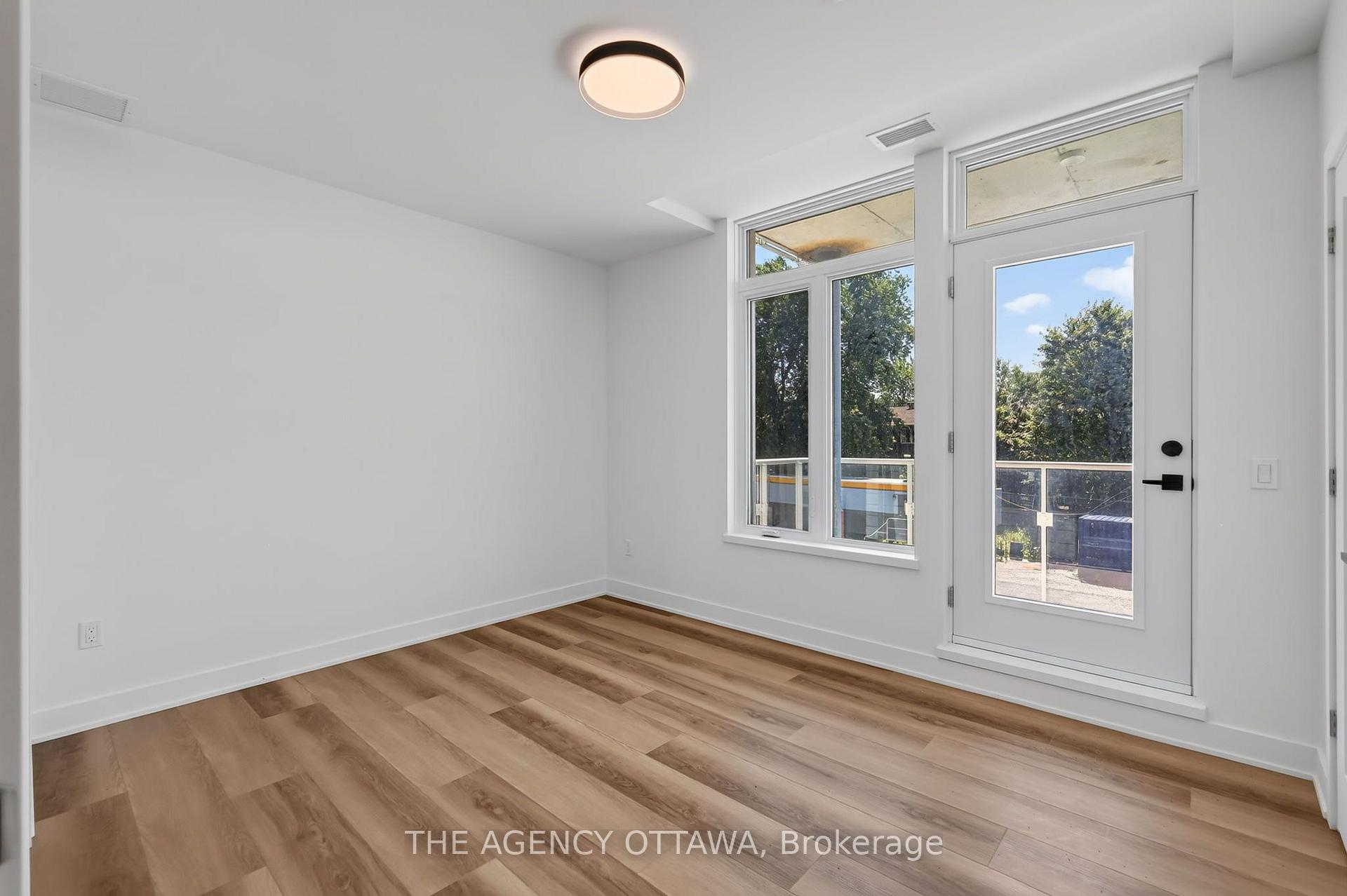Photo 13 of Unit 204, 3085 Riverside Drive, Ottawa, Mooneys Bay/Riverside Park — HOMEH