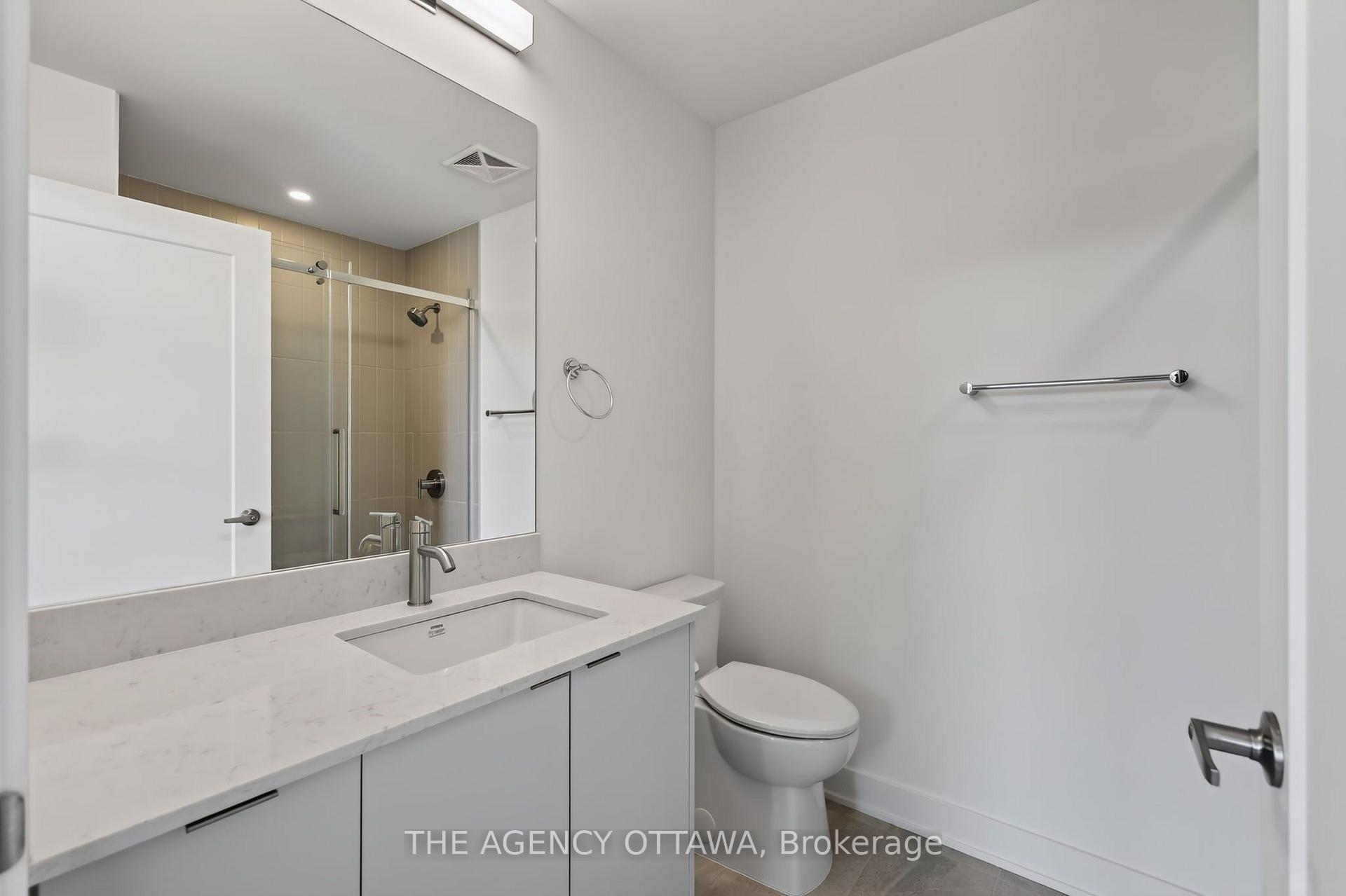 Photo 14 of Unit 204, 3085 Riverside Drive, Ottawa, Mooneys Bay/Riverside Park — HOMEH