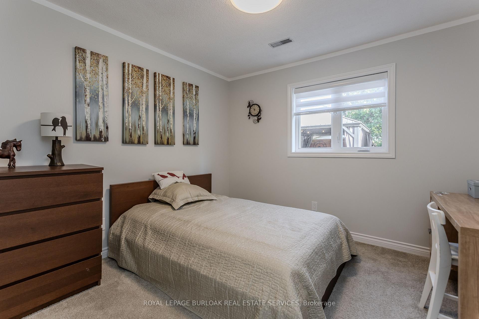 Photo 35 of 209 Portage Lane, Hamilton, Rural Glanbrook — HOMEH