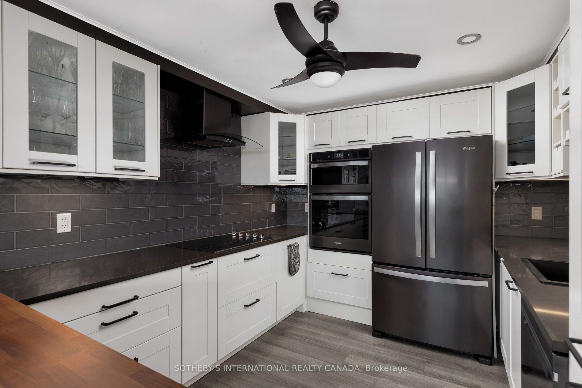Photo 11 of Unit 903, 66 High Street E, Mississauga, Port Credit — HOMEH
