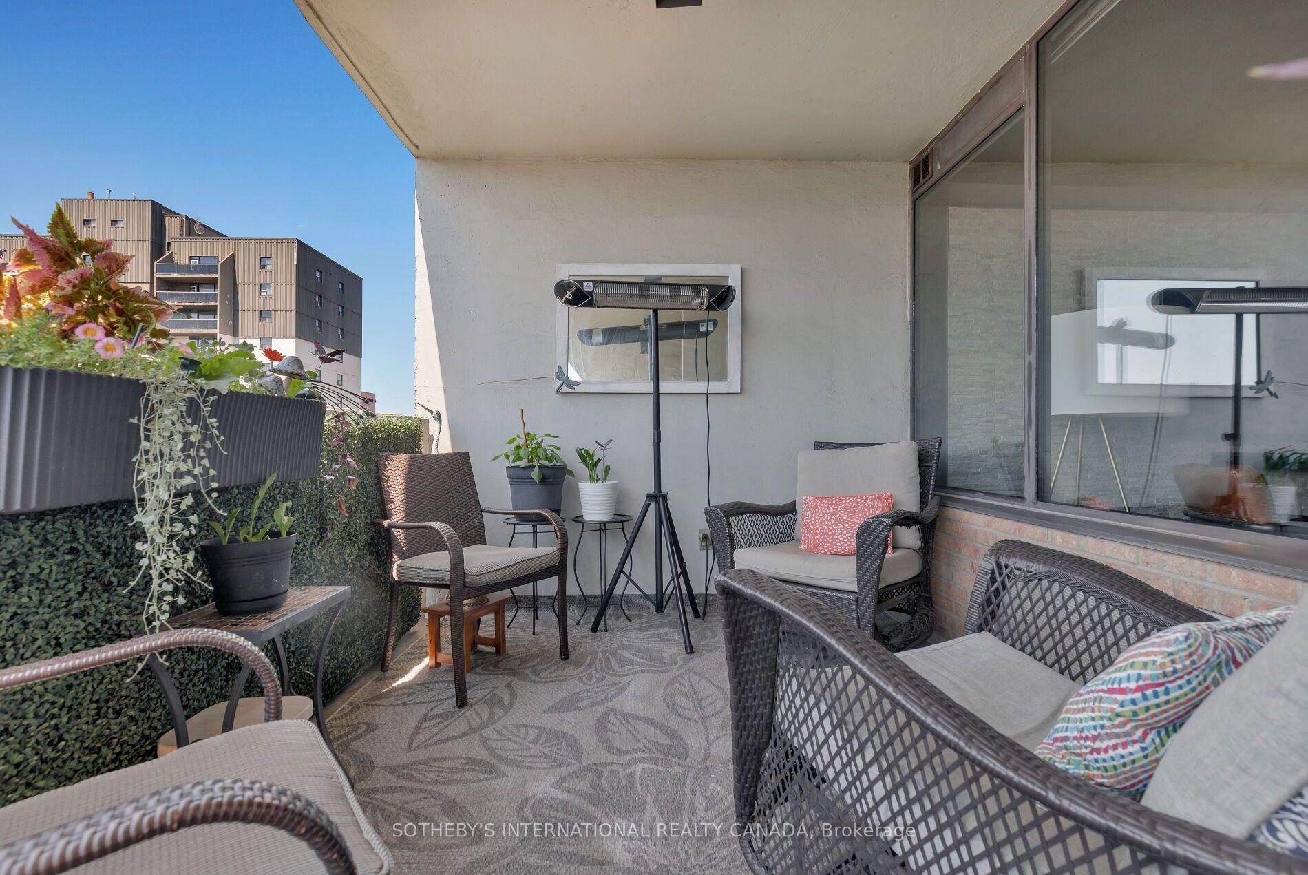 Photo 15 of Unit 903, 66 High Street E, Mississauga, Port Credit — HOMEH
