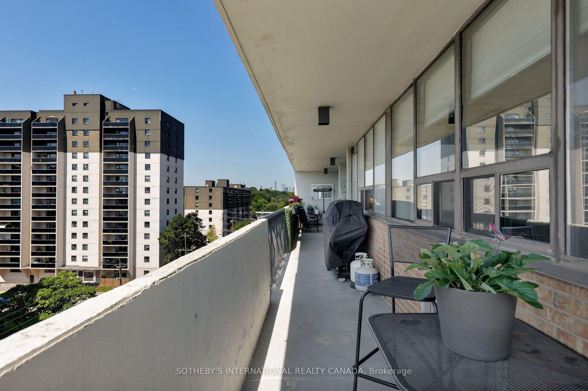 Photo 19 of Unit 903, 66 High Street E, Mississauga, Port Credit — HOMEH