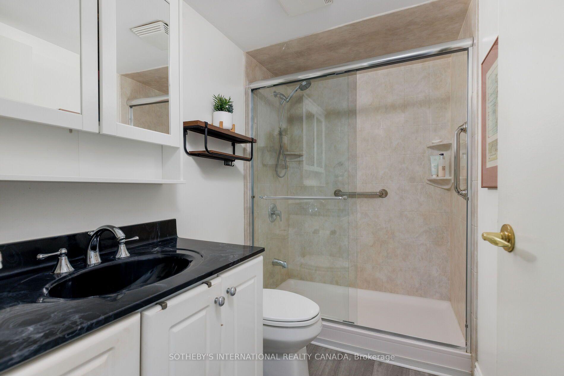 Photo 22 of Unit 903, 66 High Street E, Mississauga, Port Credit — HOMEH