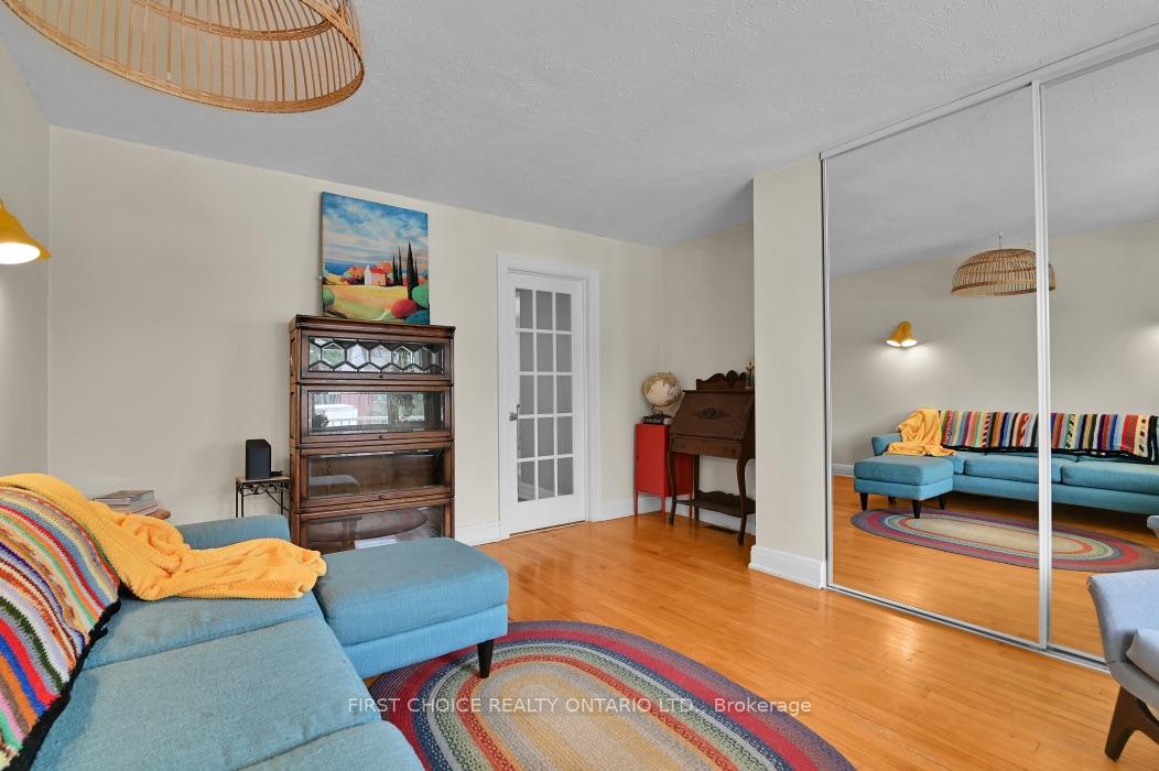 Photo 12 of 9 Huron Avenue, Ottawa, Ottawa West — HOMEH