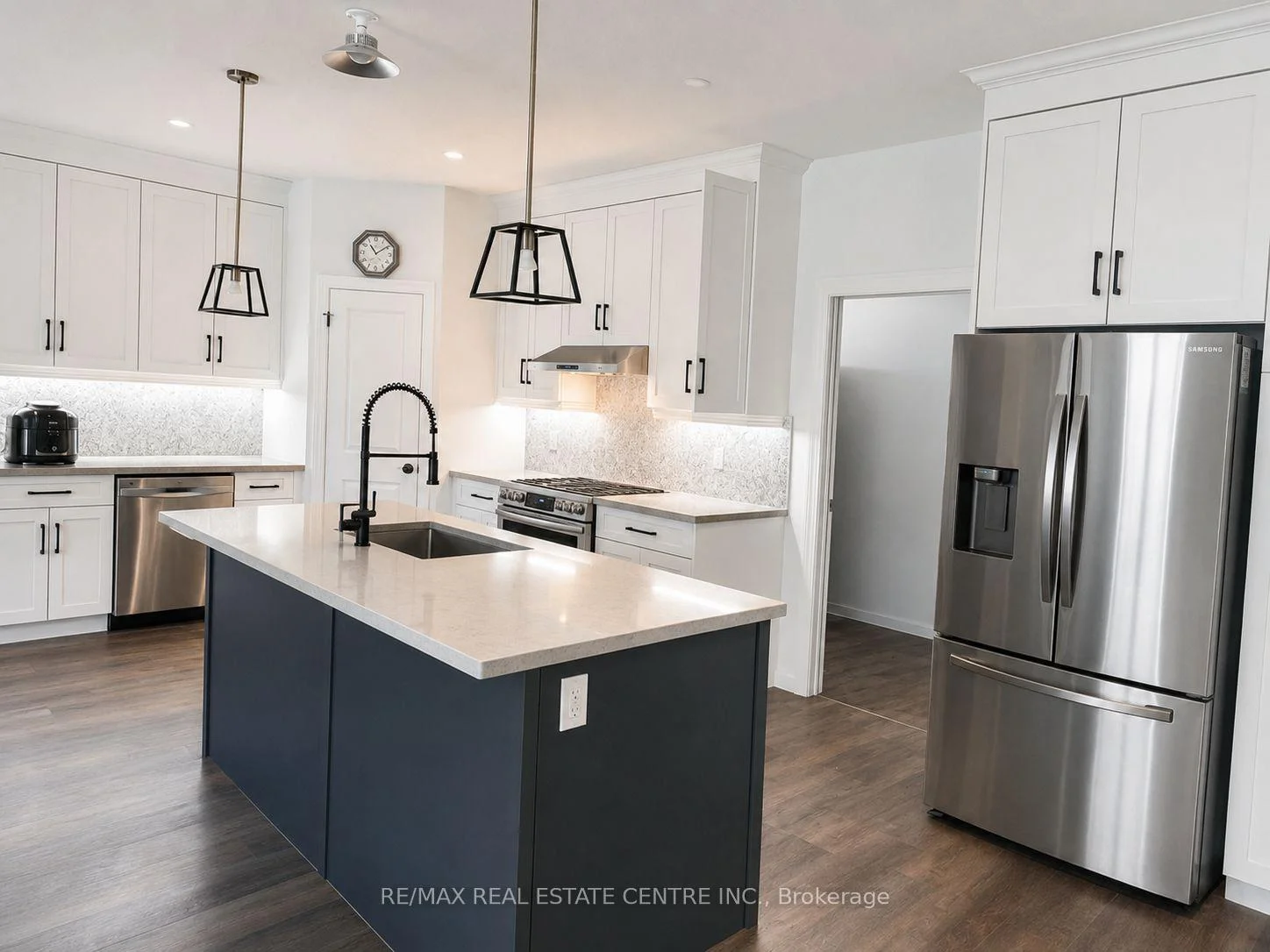 Photo 4 of 615 Winchester Avenue S, North Perth, Listowel — HOMEH