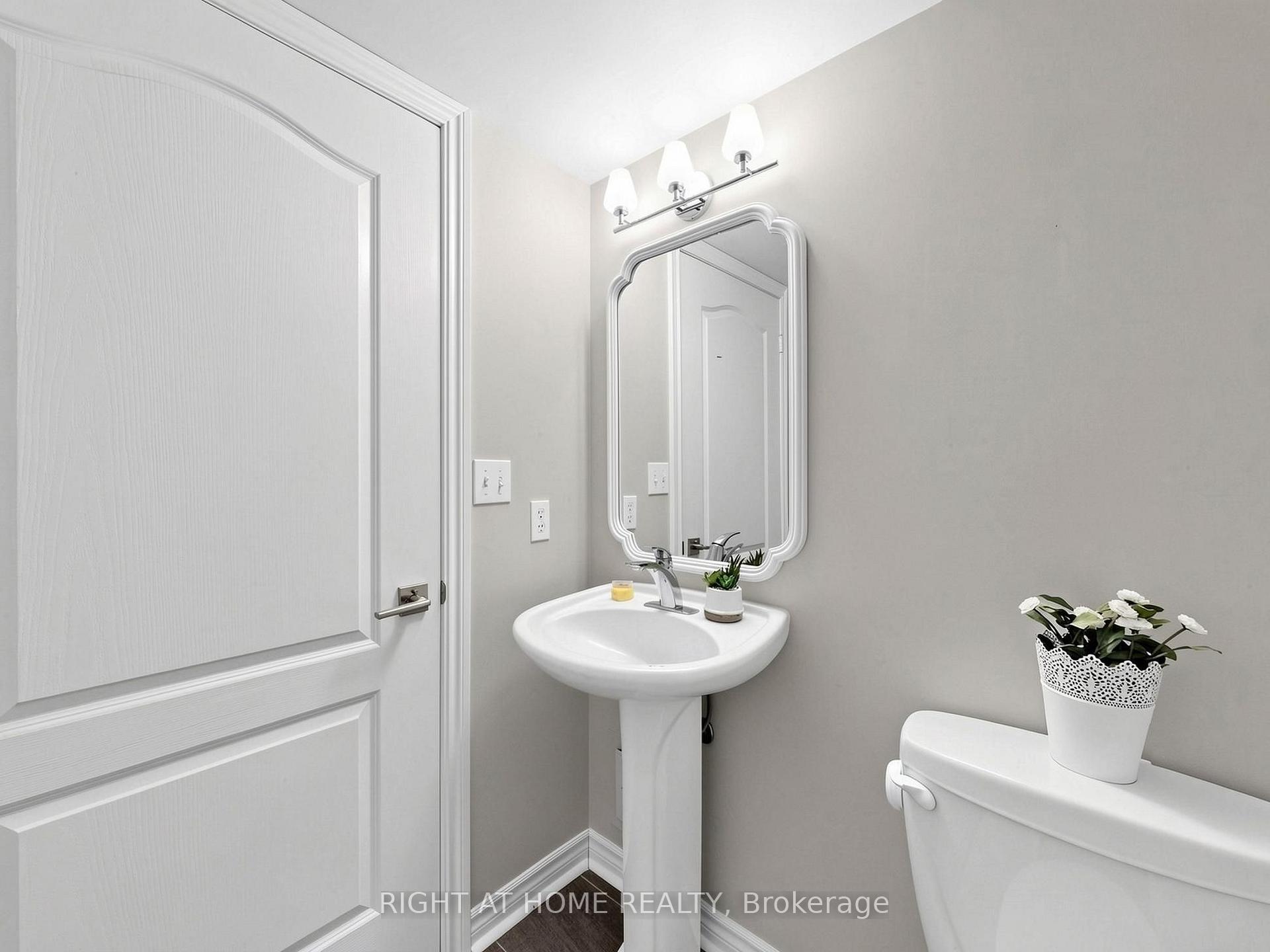 Photo 15 of Unit 404, 30 Hayden Street, Toronto, Church-Yonge Corridor — HOMEH