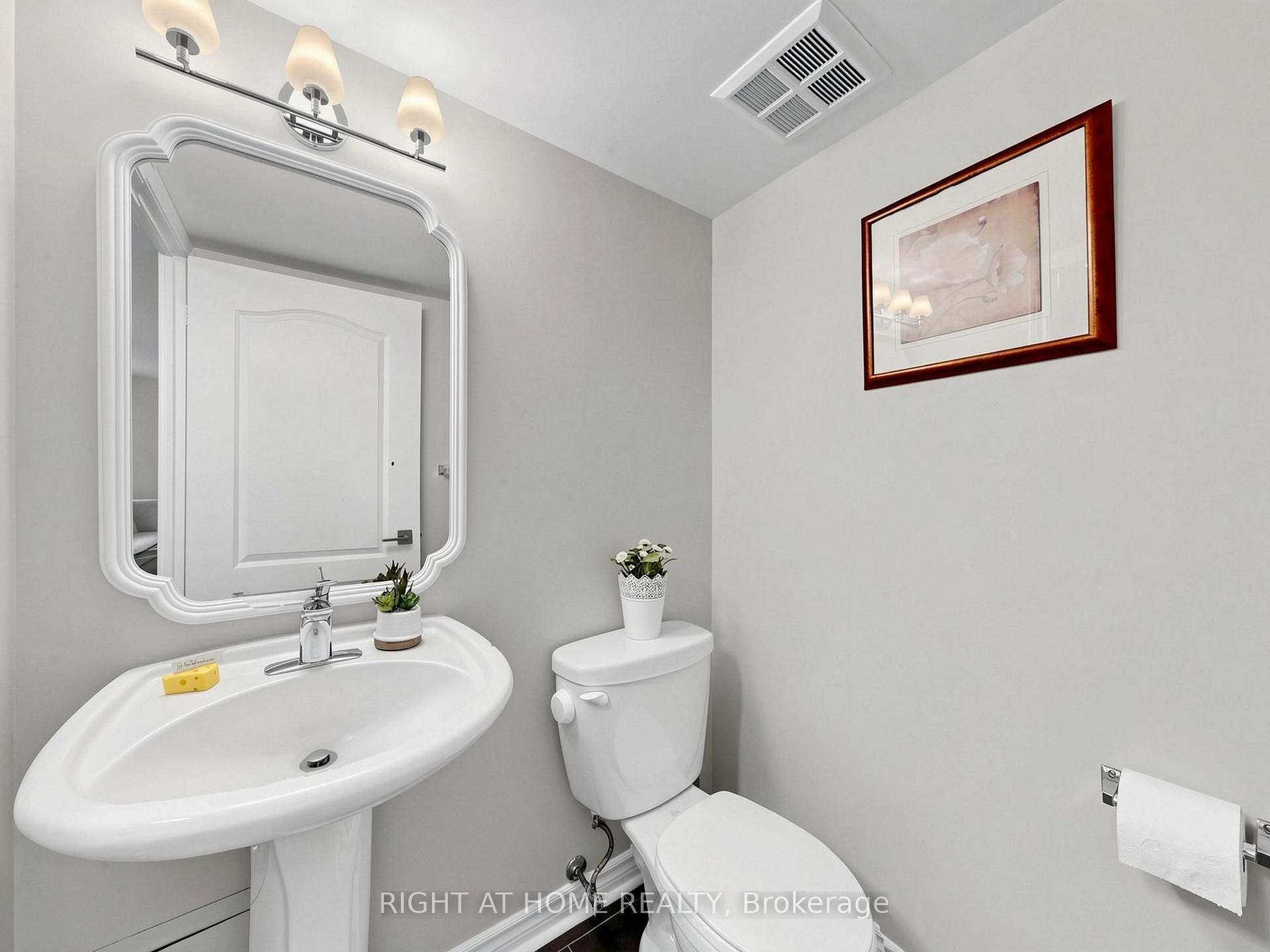 Photo 16 of Unit 404, 30 Hayden Street, Toronto, Church-Yonge Corridor — HOMEH
