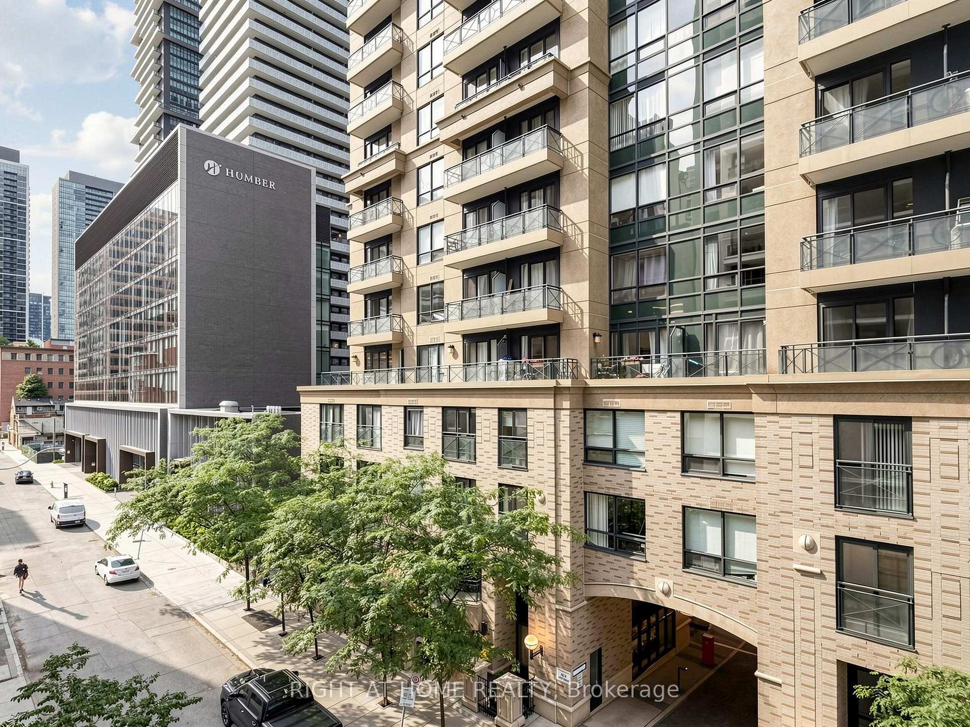 Photo 29 of Unit 404, 30 Hayden Street, Toronto, Church-Yonge Corridor — HOMEH