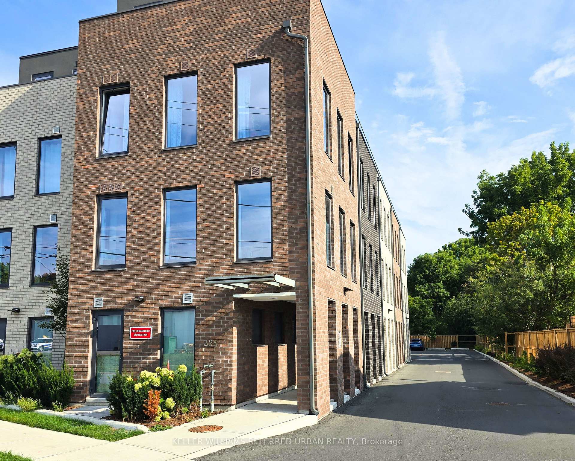 Photo 4 of Unit #112, 325 University Avenue W, Cobourg — HOMEH