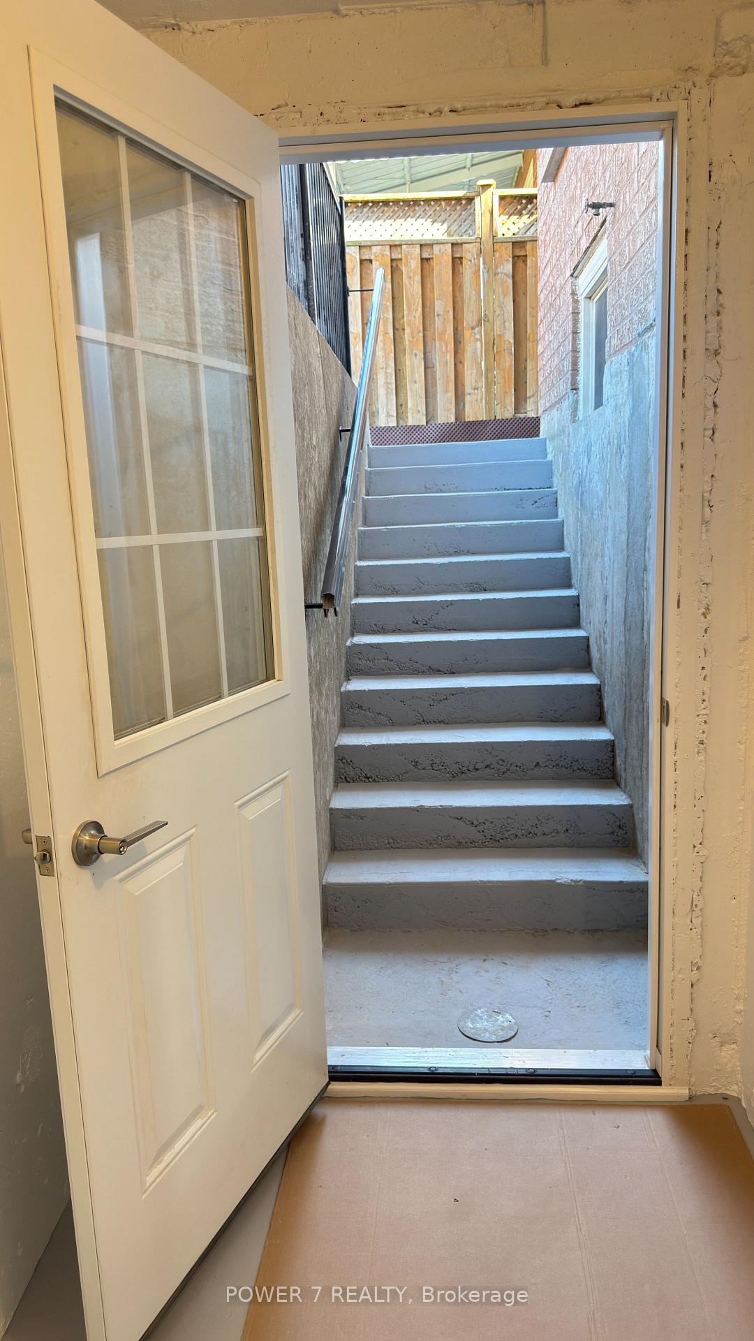 Photo 9 of Unit (Basement), 35 Joycedale Street, Markham, Middlefield — HOMEH