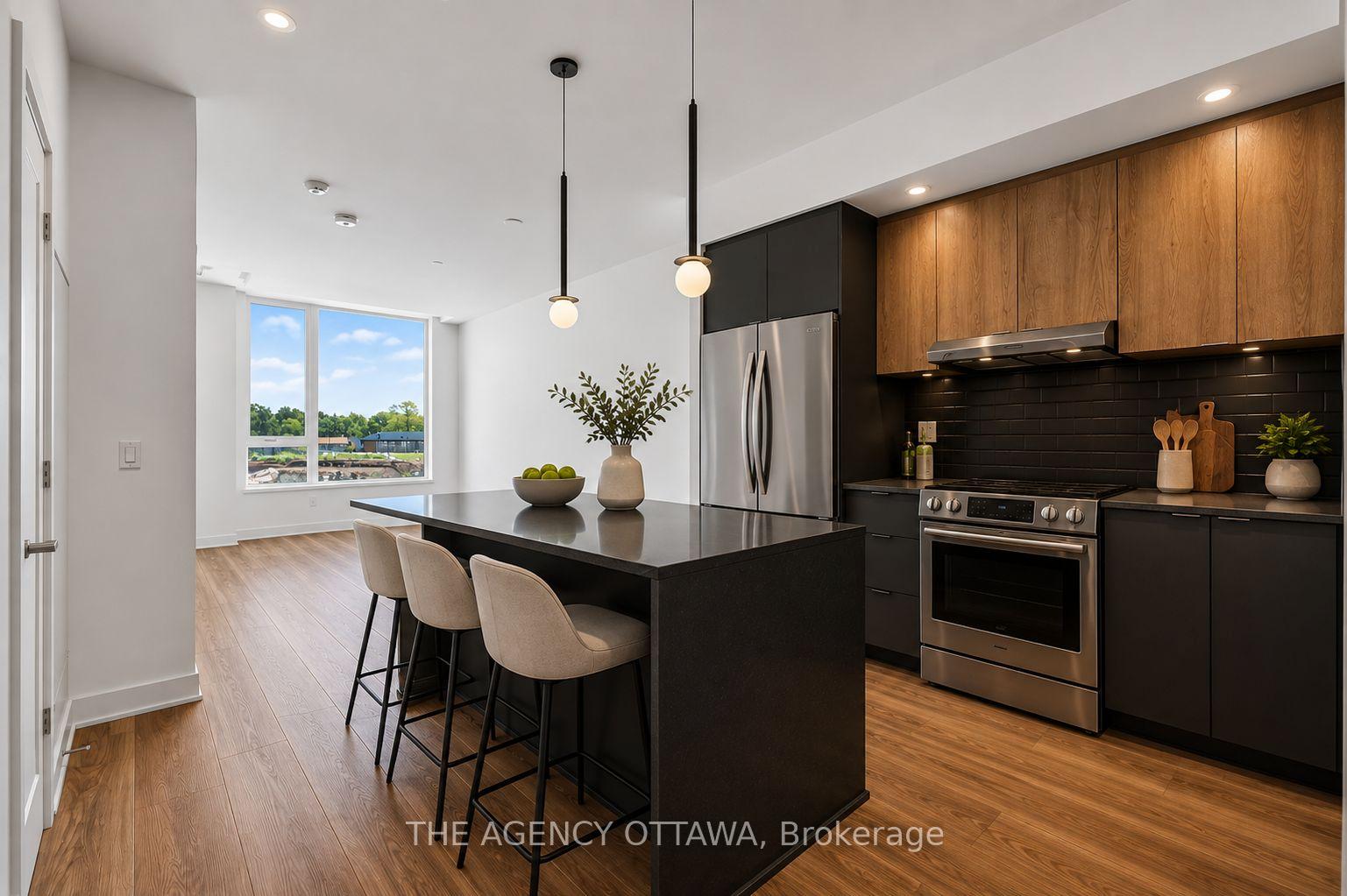 Photo 5 of Unit 302, 3085 Riverside Drive, Ottawa, Mooneys Bay/Riverside Park — HOMEH