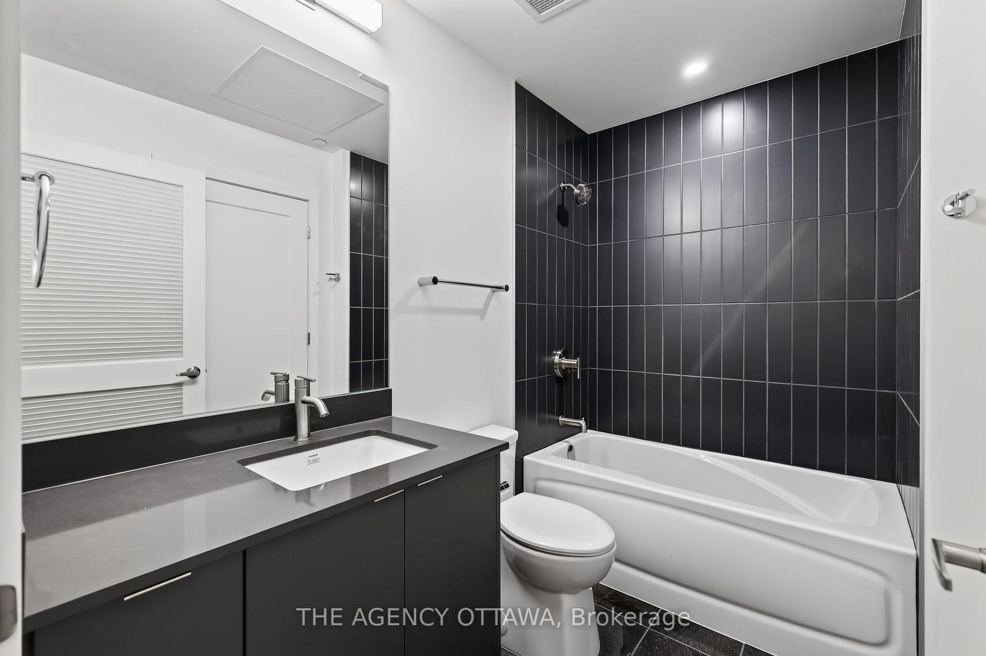 Photo 11 of Unit 302, 3085 Riverside Drive, Ottawa, Mooneys Bay/Riverside Park — HOMEH