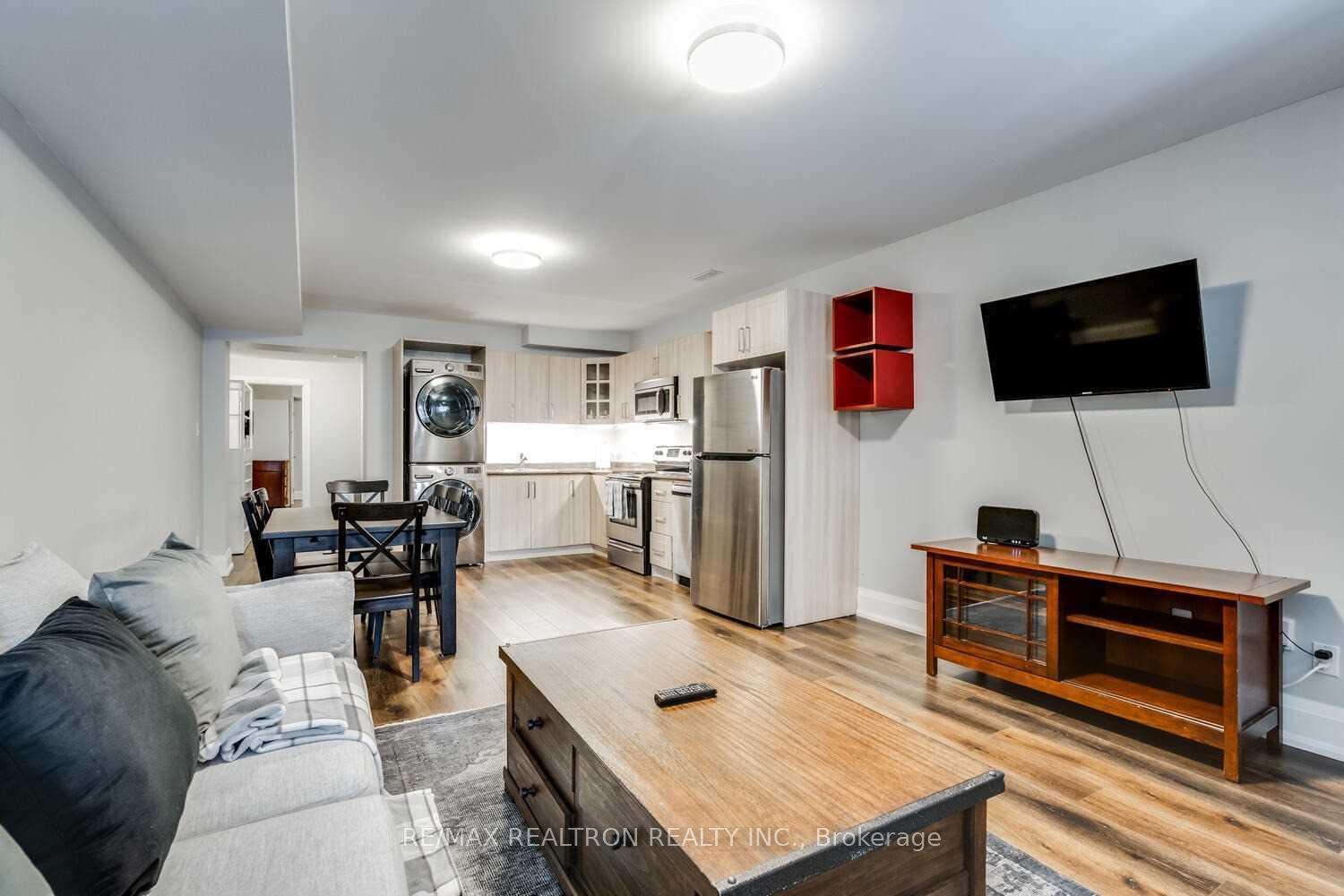 Photo 5 of Unit Lower, 1319 Gerrard Street E, Toronto, Greenwood-Coxwell — HOMEH