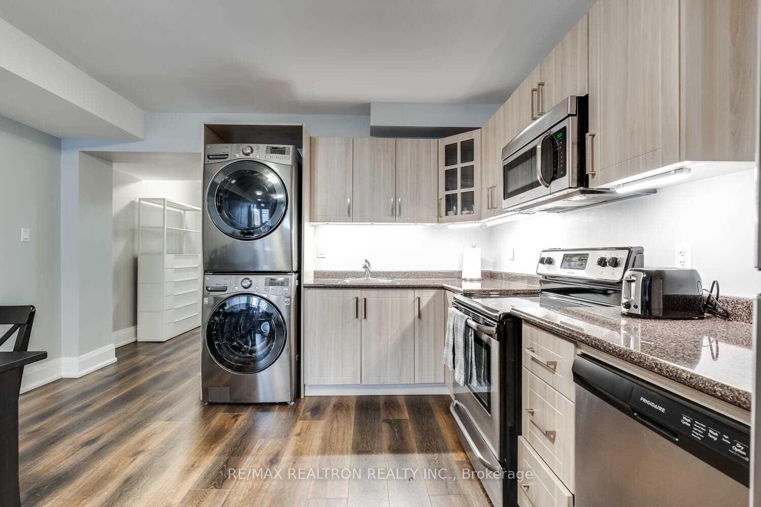 Photo 8 of Unit Lower, 1319 Gerrard Street E, Toronto, Greenwood-Coxwell — HOMEH