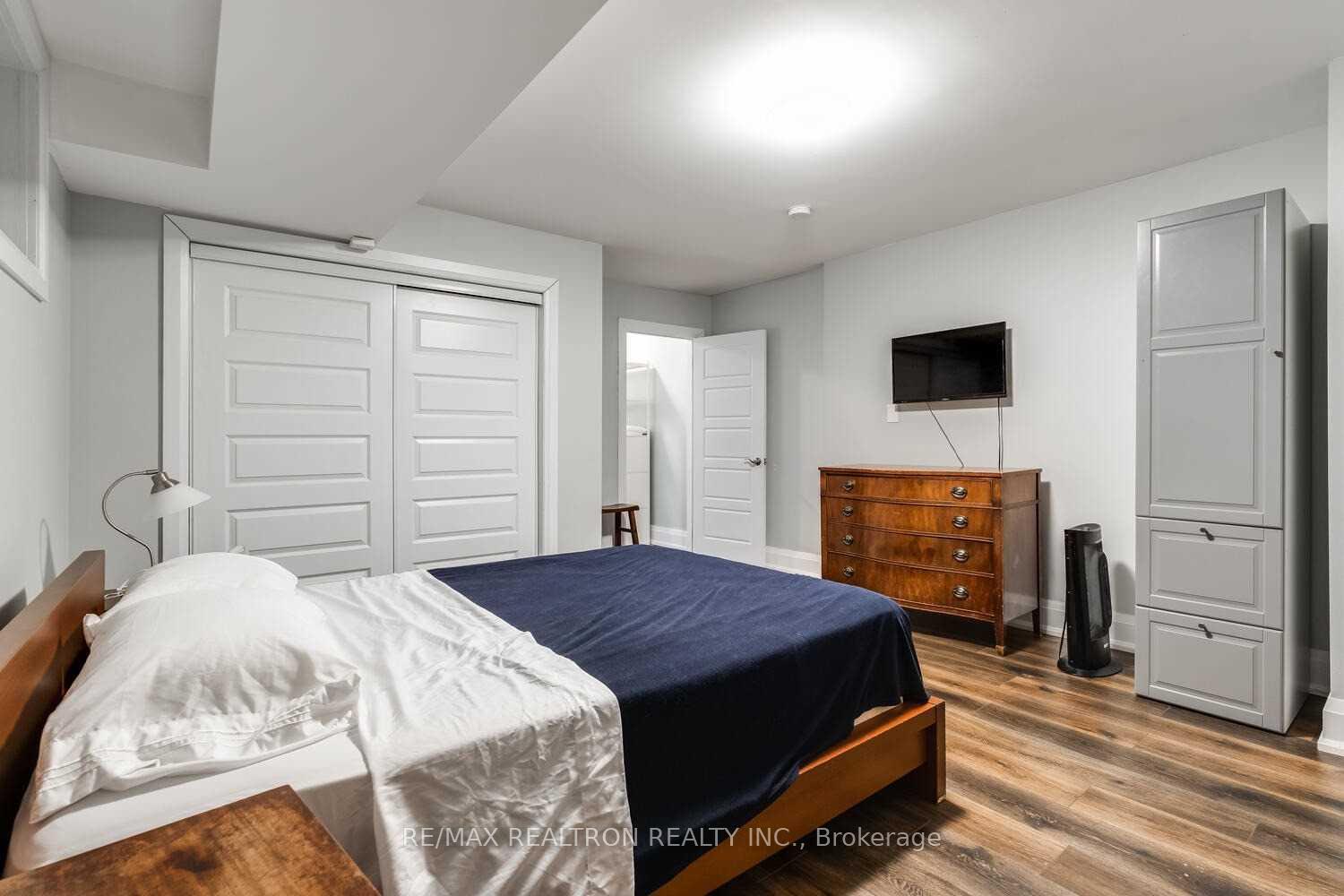Photo 18 of Unit Lower, 1319 Gerrard Street E, Toronto, Greenwood-Coxwell — HOMEH