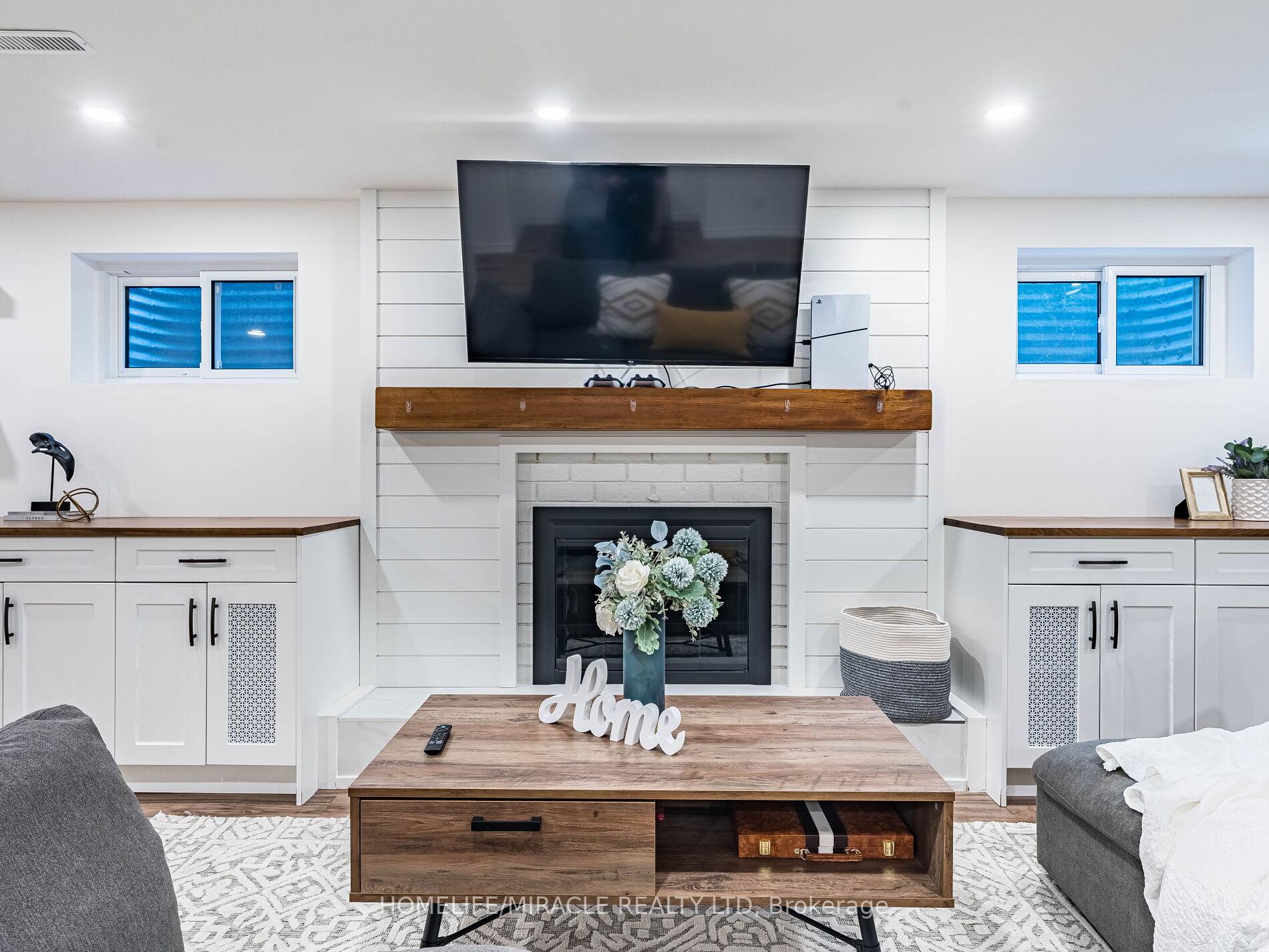 Photo 16 of 7 Chapais Crescent, Scarborough, Centennial Scarborough — HOMEH