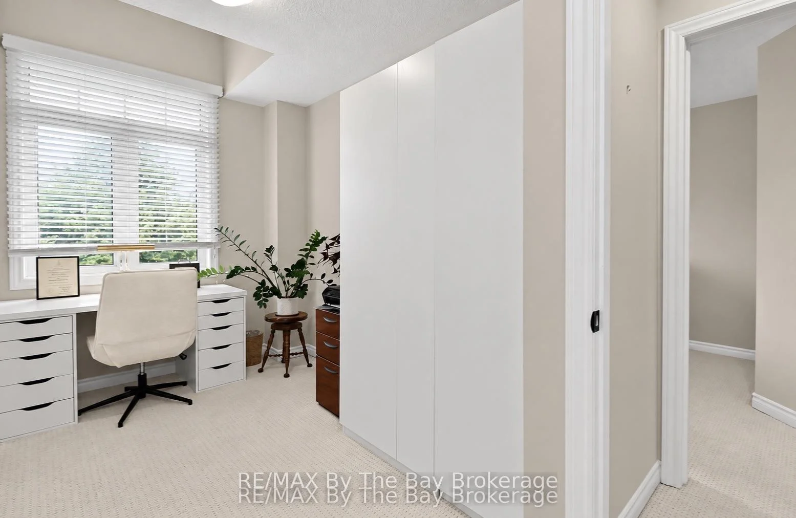 Photo 39 of 50 Silver Glen Boulevard, Collingwood — HOMEH