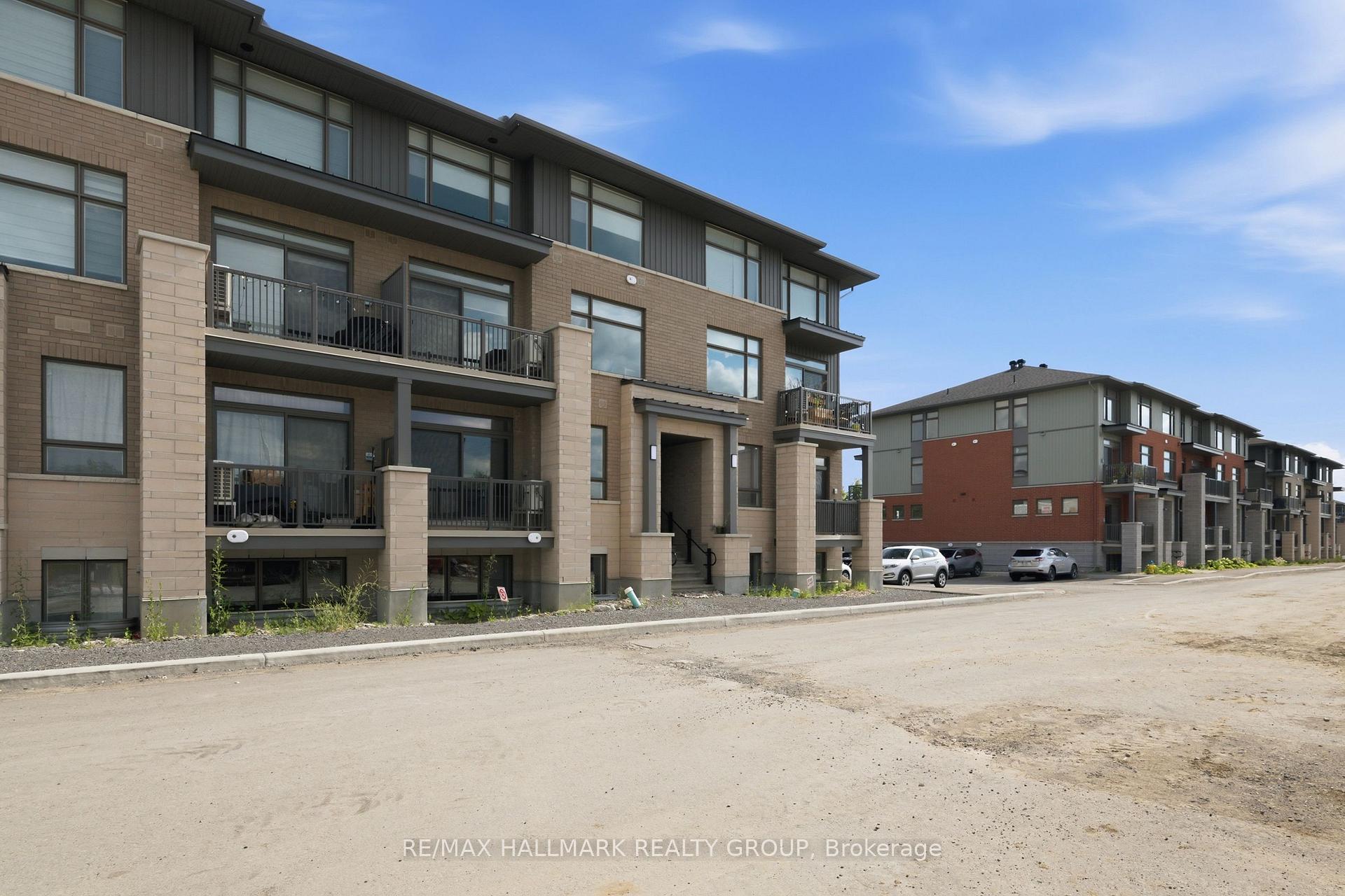 Photo 33 of 623 Silhouette Private, Ottawa, Barrhaven - Cedargrove/Fraserdale — HOMEH