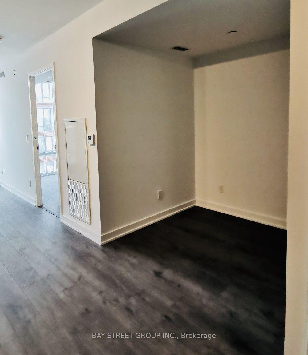 Photo 6 of Unit 3, 501 Yonge Street, Toronto, Church-Yonge Corridor — HOMEH